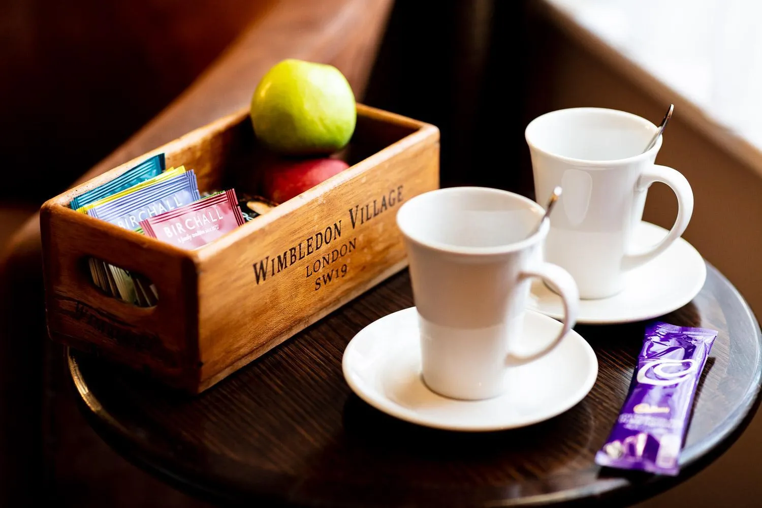 Coffee/tea facilities in Rose And Crown Hotel