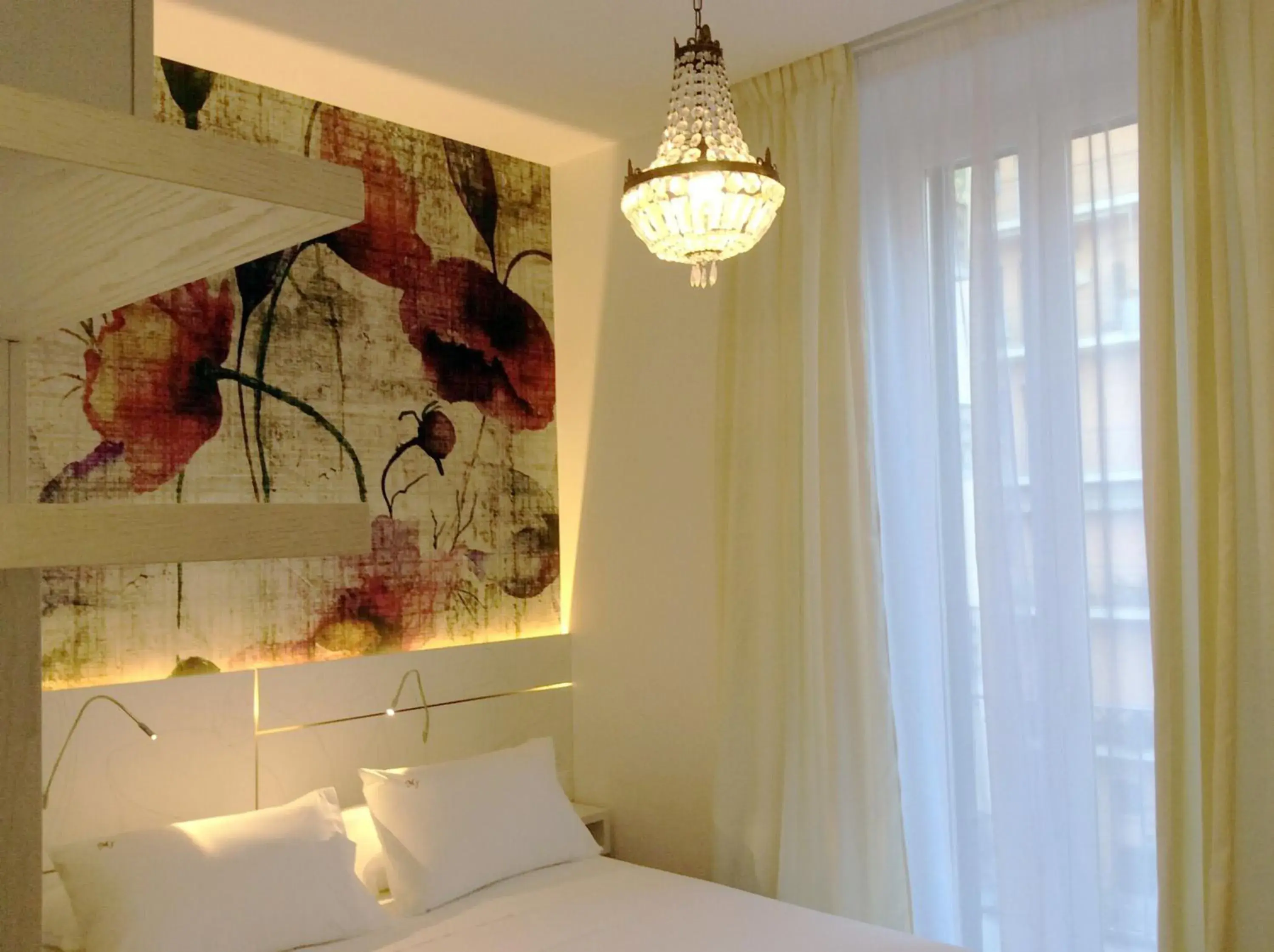 Double Room with Balcony - single occupancy in Maison Fleurie Double Room with Balcony - single occupancy in Maison Fleurie