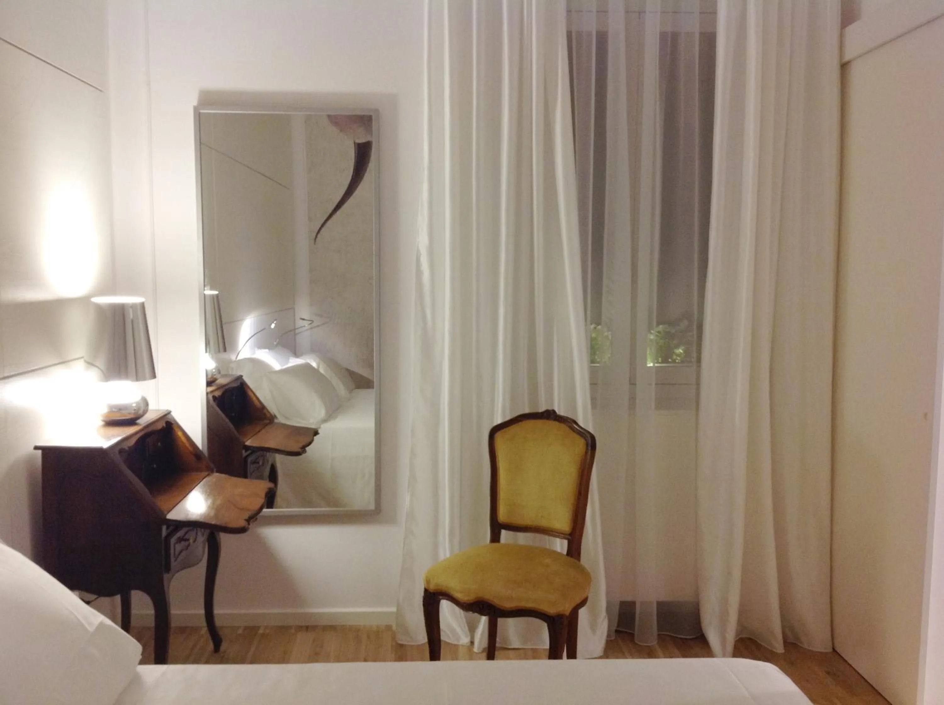 Bed in Maison Fleurie