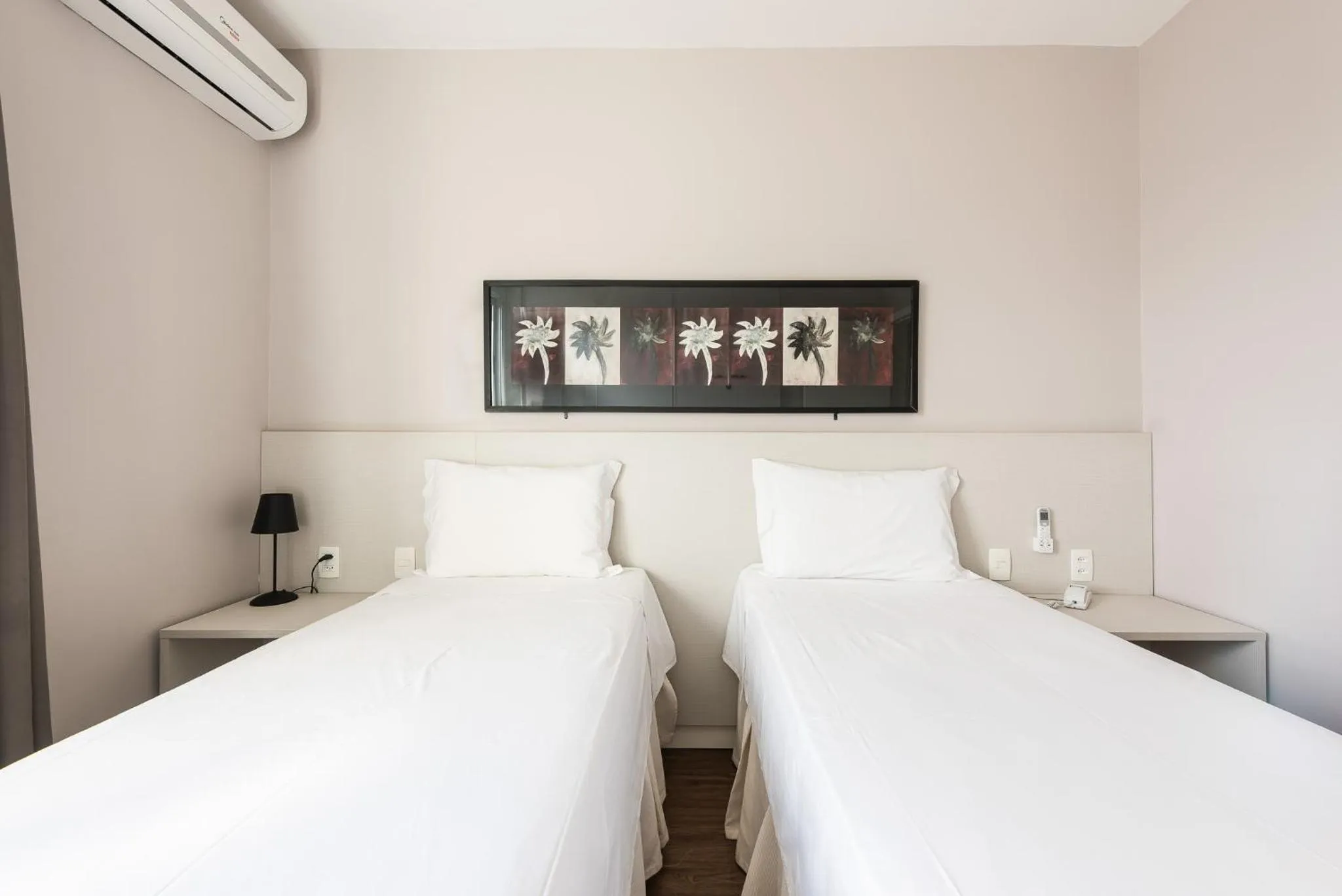 Bed in Hotel Eldorado Flat