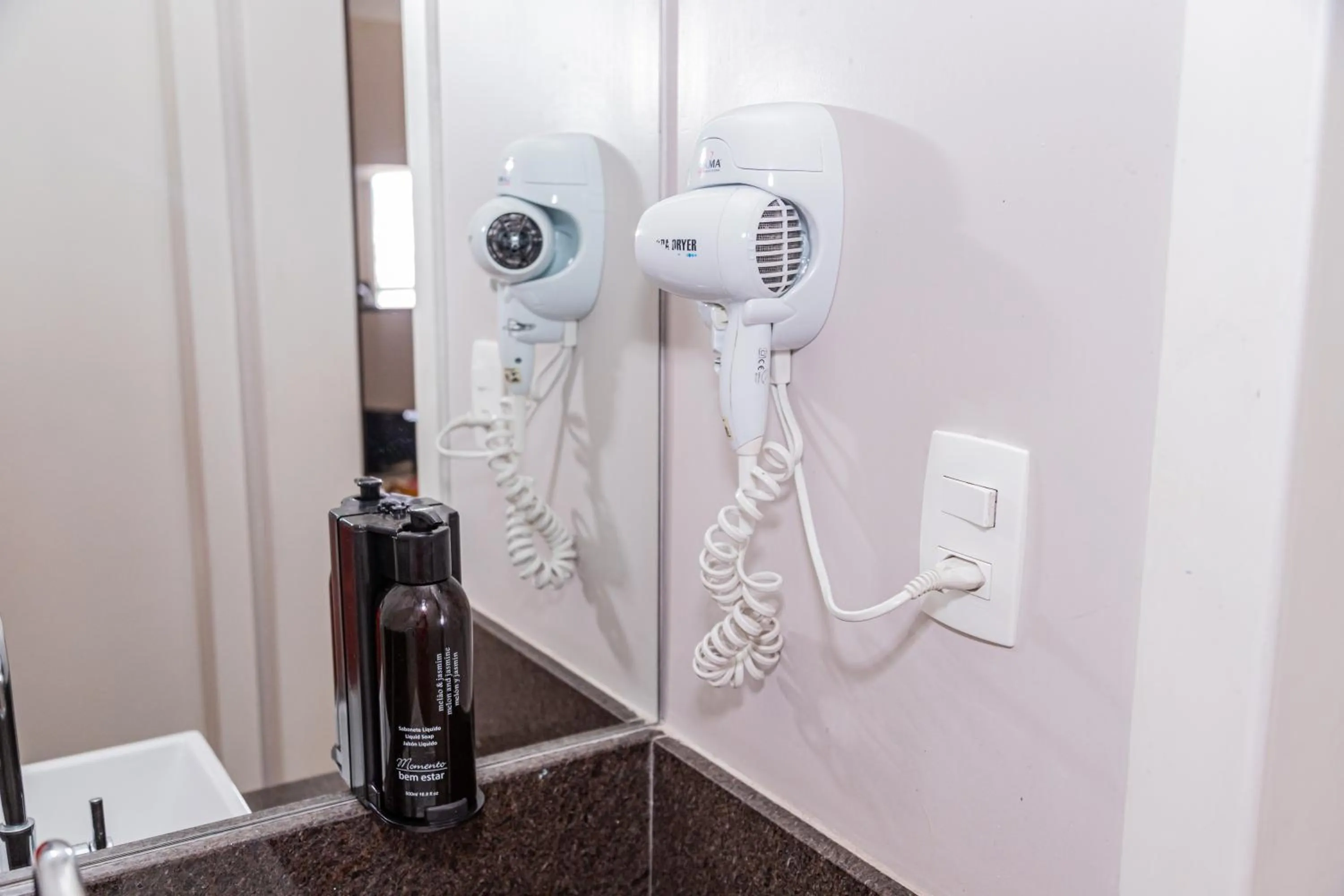 heating in Hotel Eldorado Flat