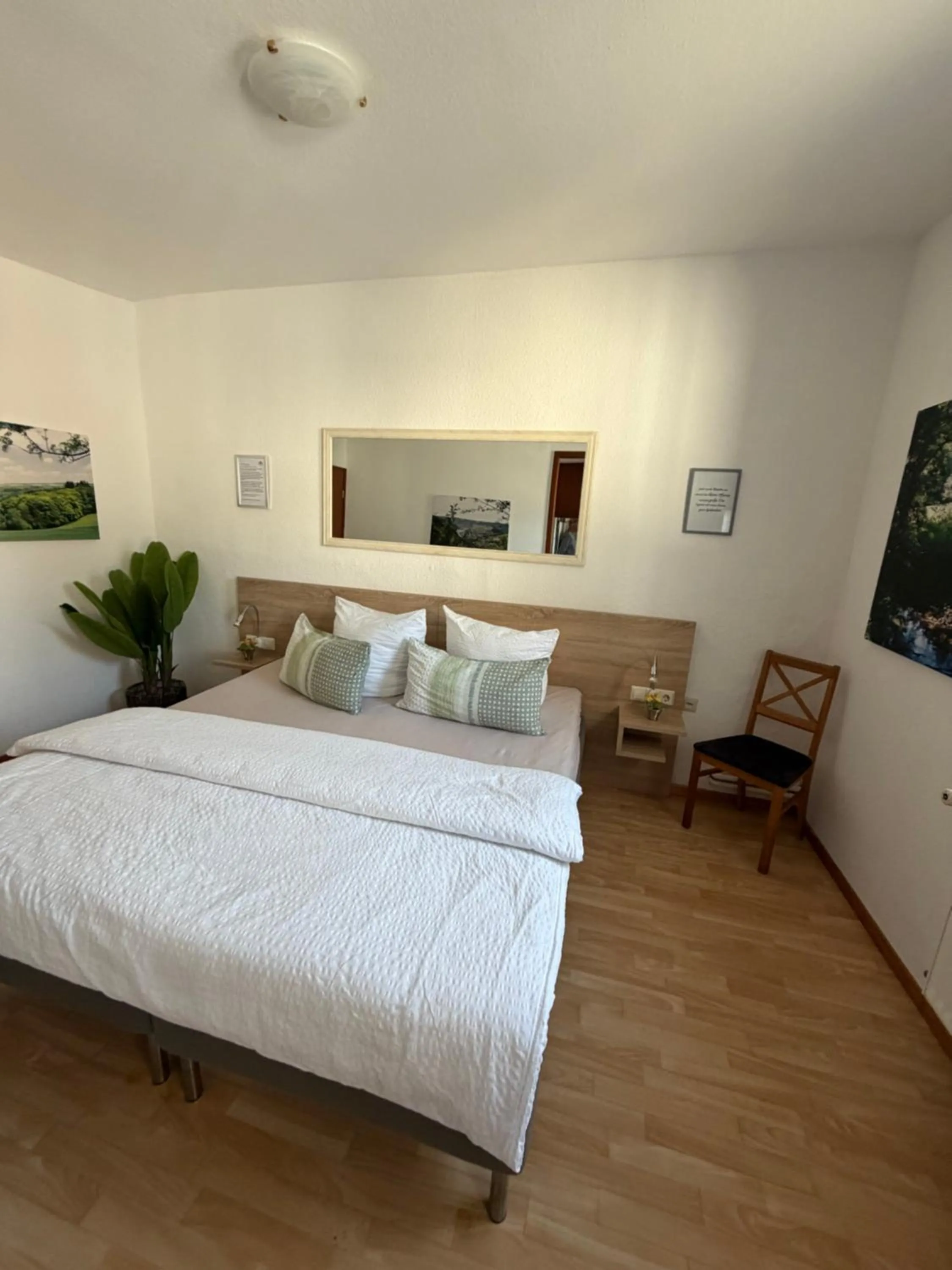 Bed in Landgasthof Zur Sonne