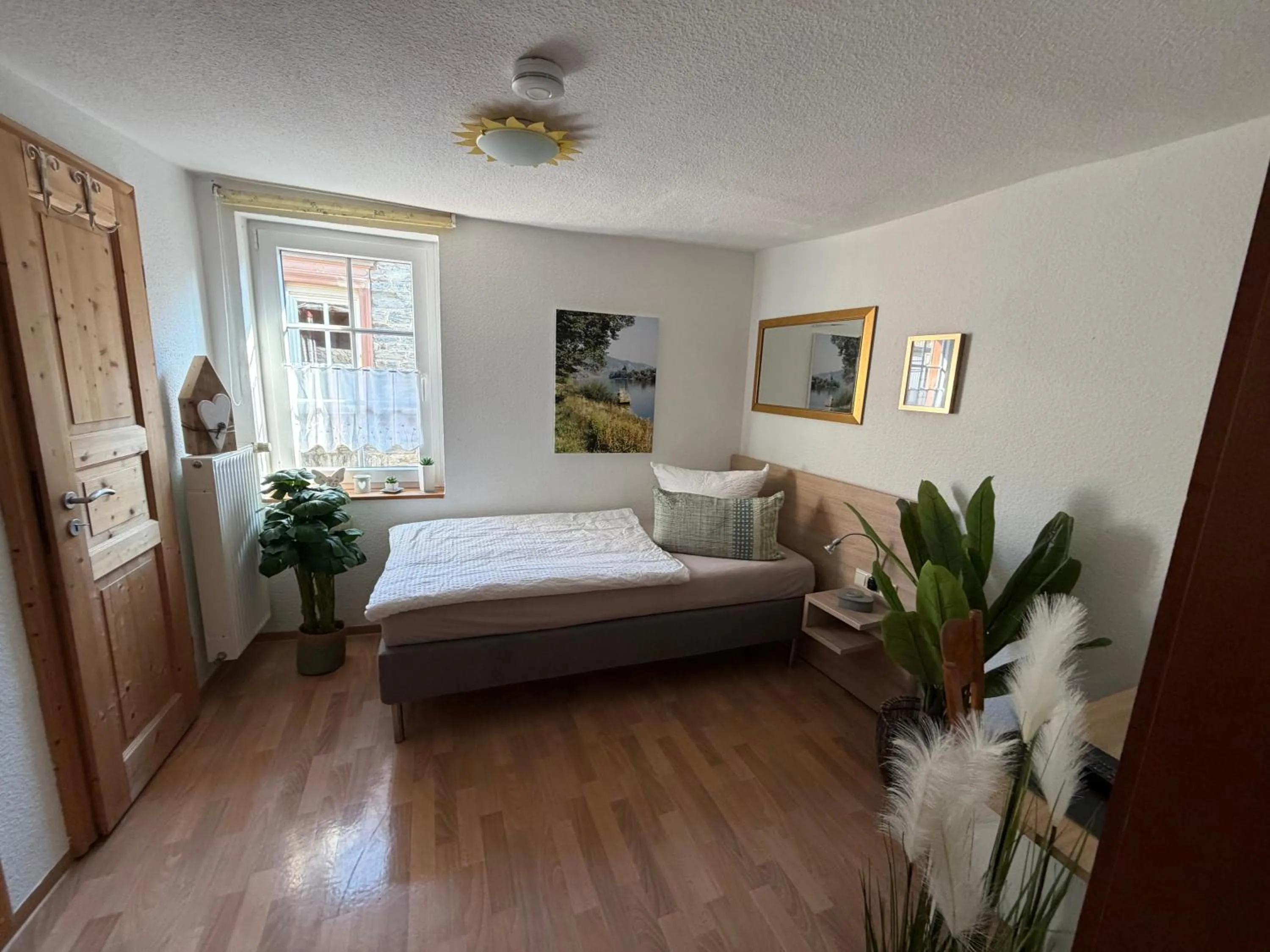 Bed in Landgasthof Zur Sonne