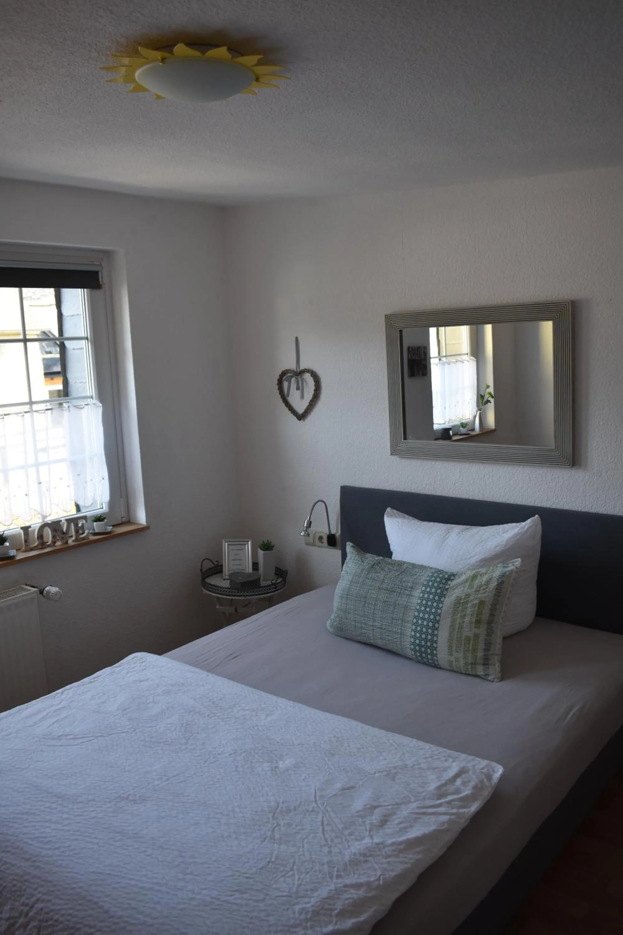 Bed in Landgasthof Zur Sonne