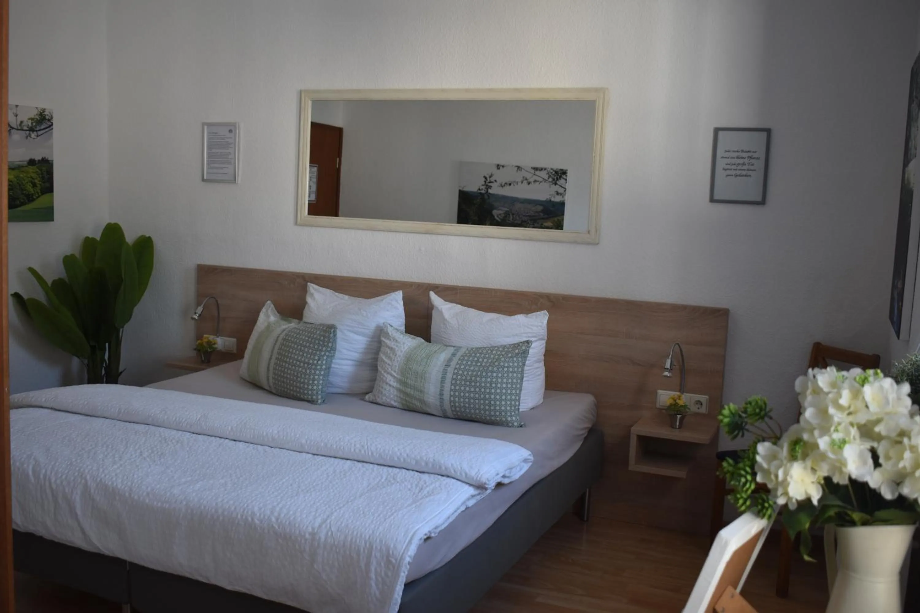 Bed in Landgasthof Zur Sonne