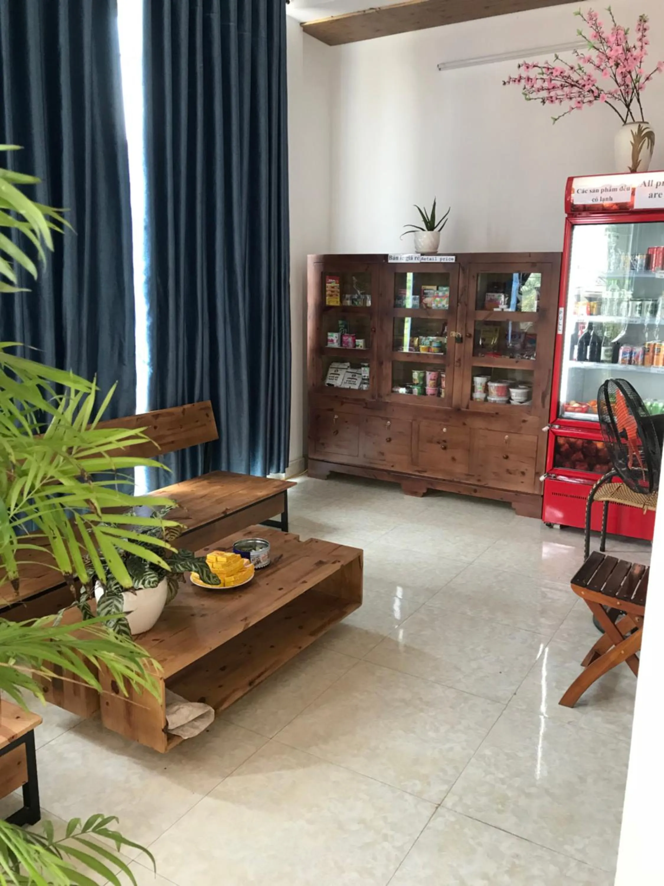 On-site shops in Thao Trang Hotel