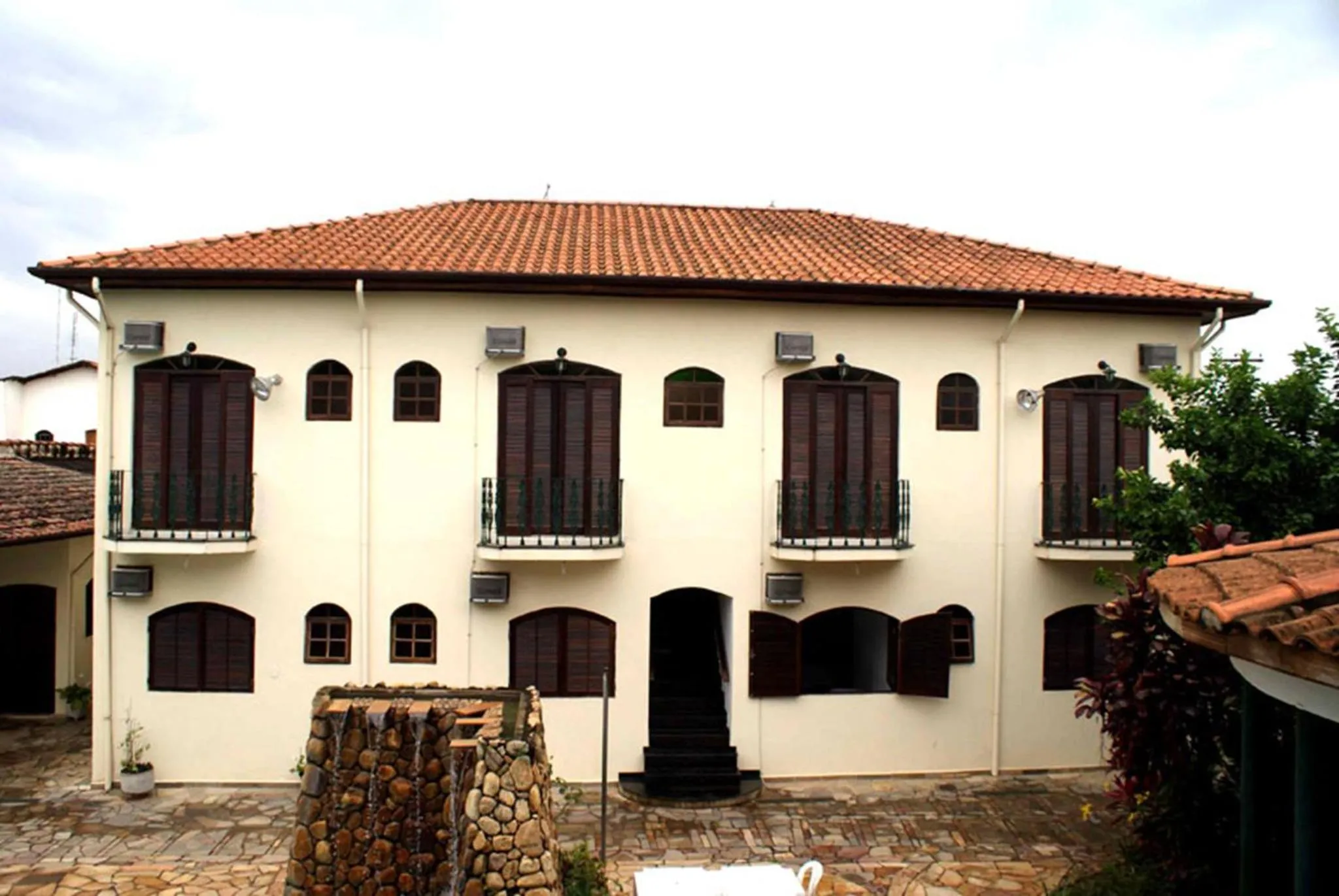 Property building in Hotel Chalé São Jorge
