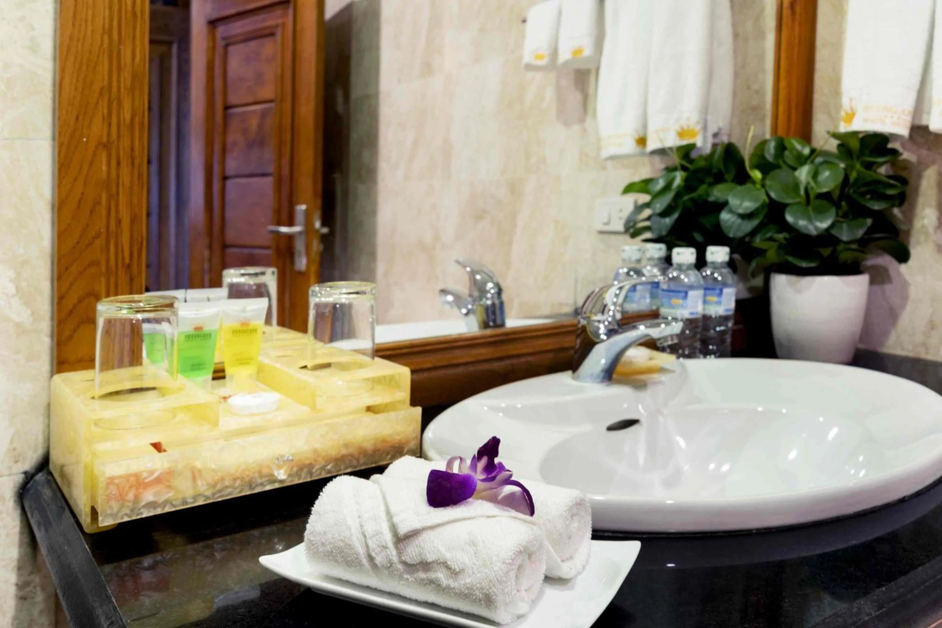 Shower in Phuong Anh Hotel 2 Hai Duong