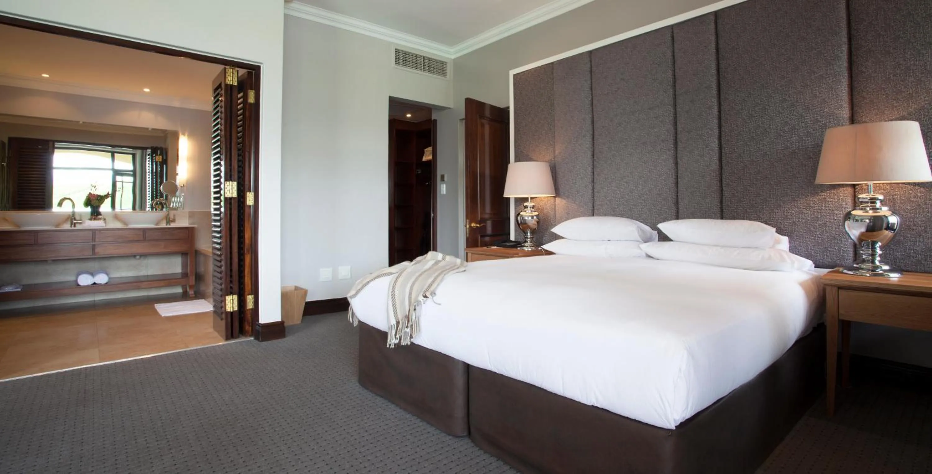 Balcony/Terrace, Bed in ASARA Wine Estate & Hotel