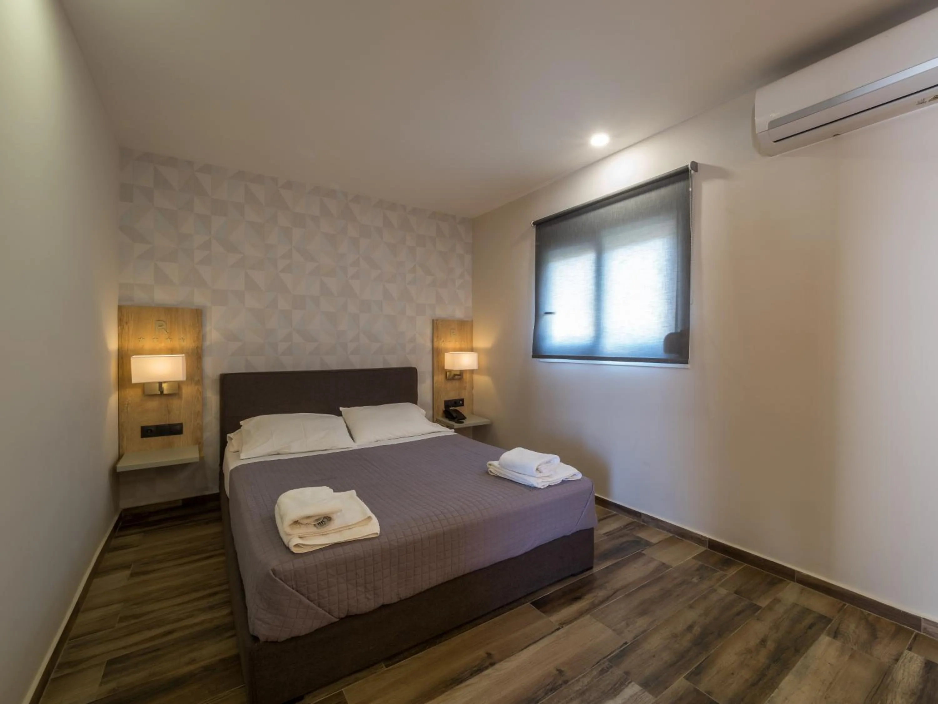 Bed in Paradise Resort