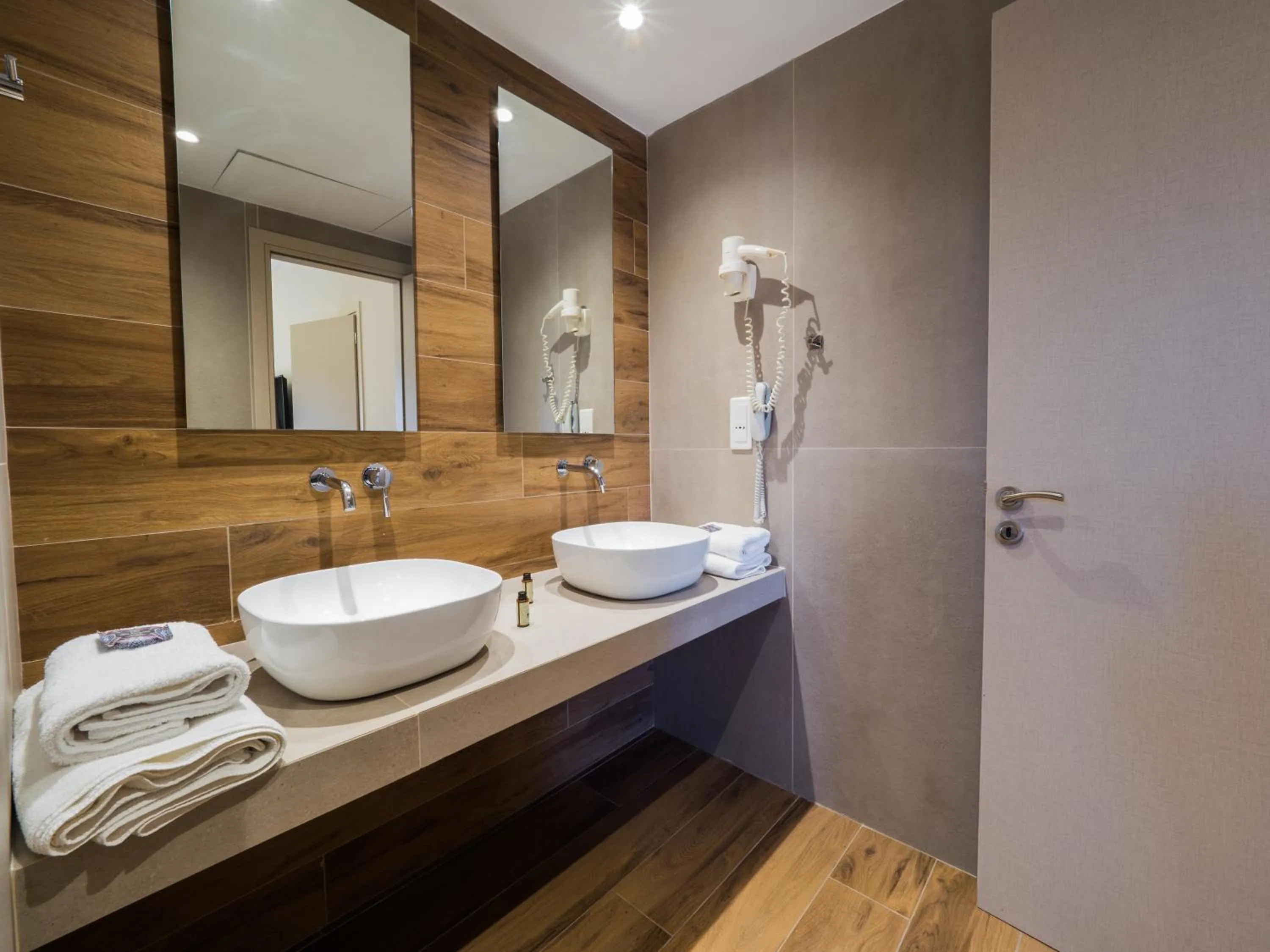 Bathroom in Paradise Resort