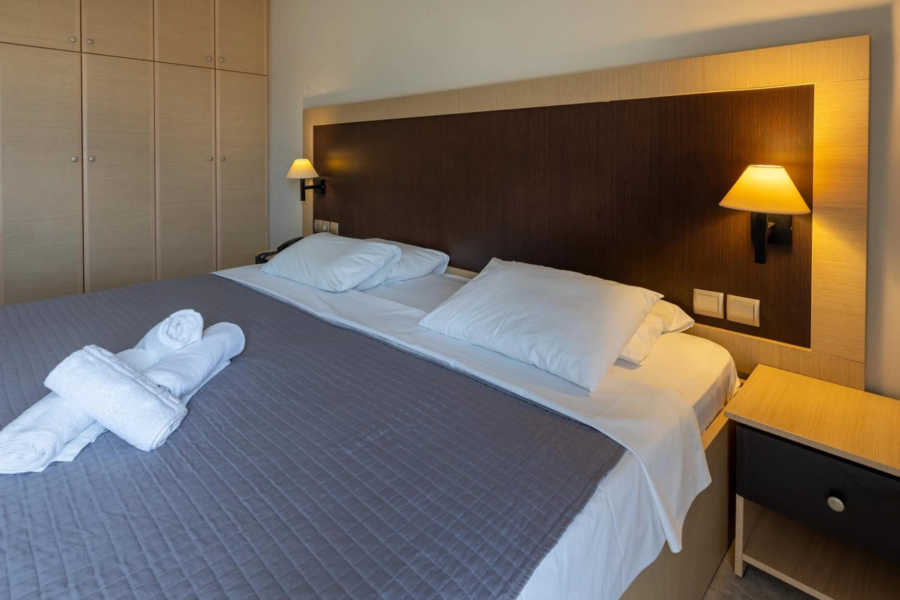 Bed in Paradise Resort