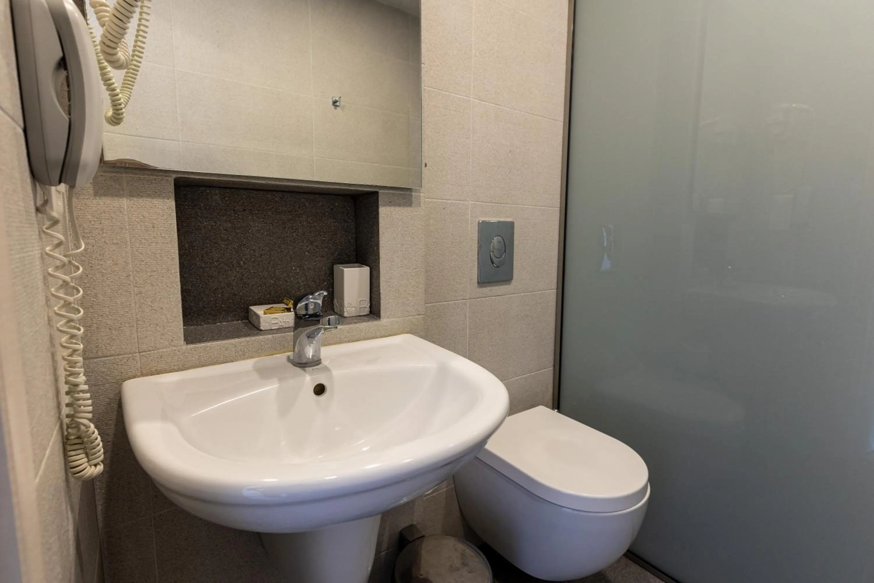 Toilet in Paradise Resort