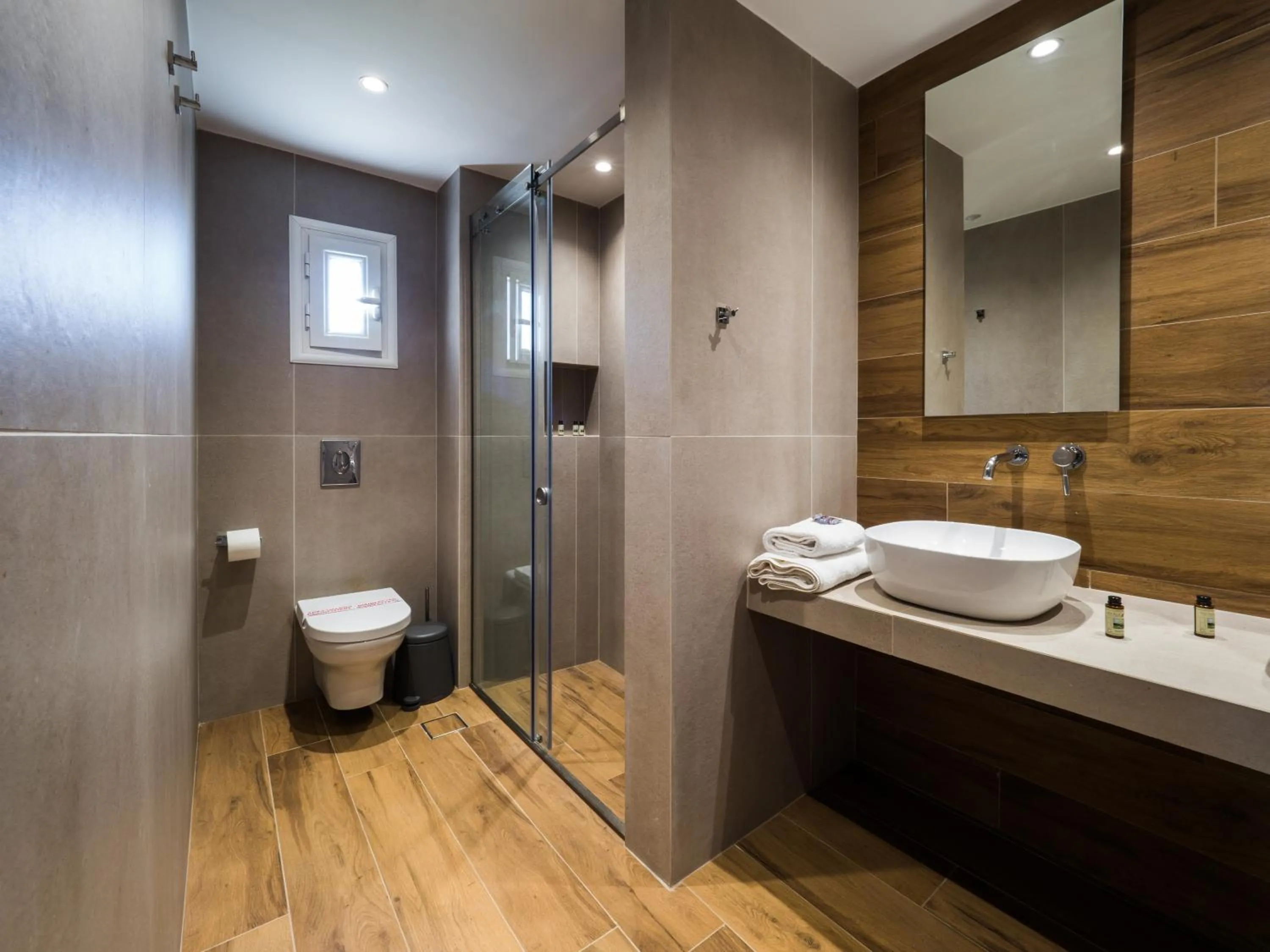 Shower in Paradise Resort