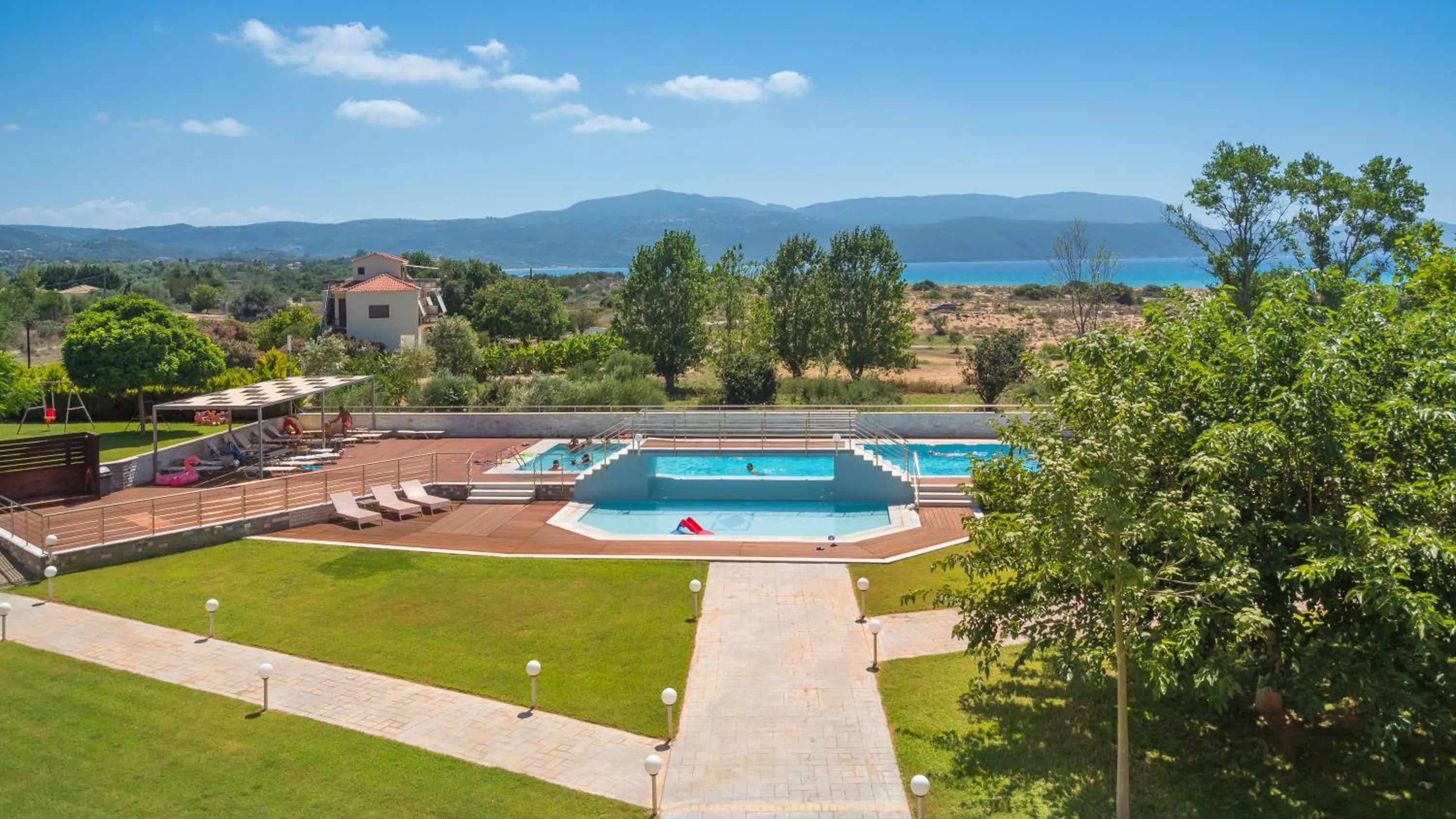 Swimming pool in Paradise Resort