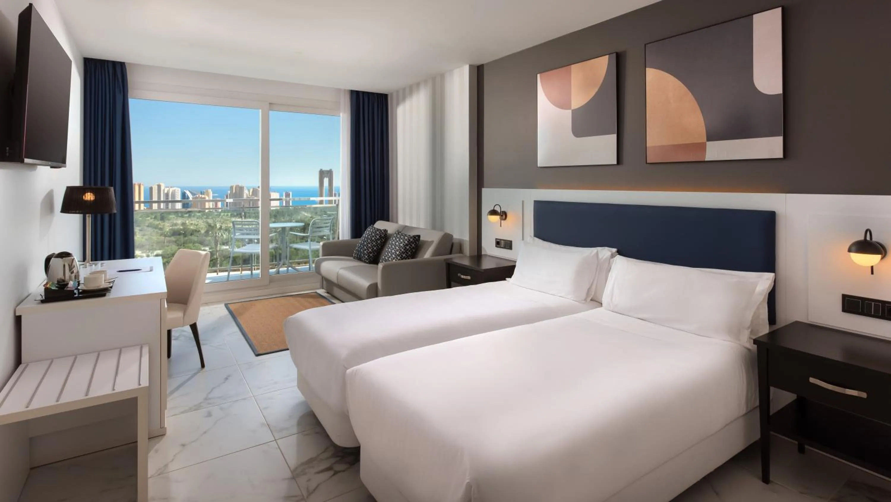 Staff, Bed in Four Points by Sheraton Costa Blanca Resort