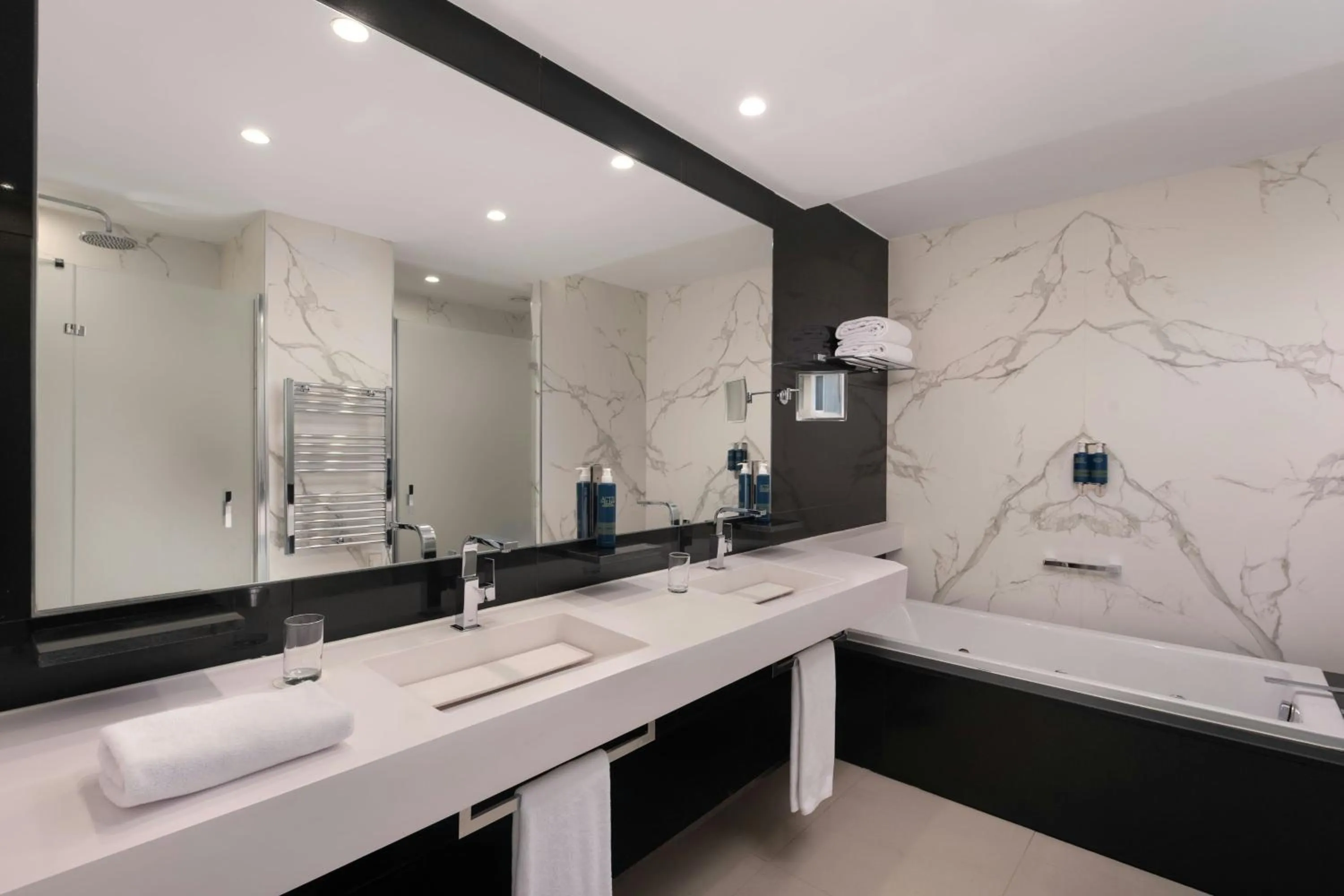 Bathroom in Four Points by Sheraton Costa Blanca Resort