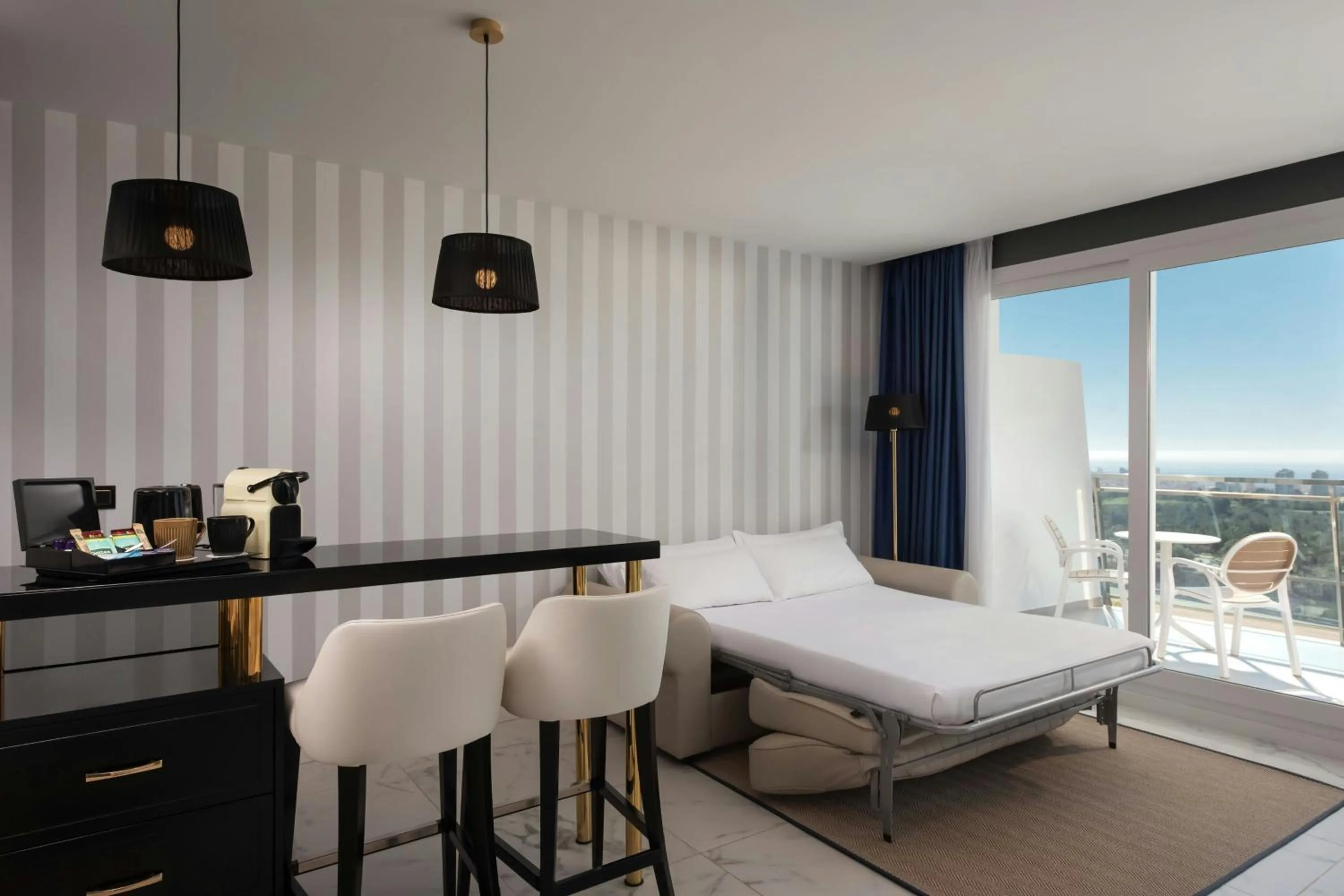 Photo of the whole room, Bed in Four Points by Sheraton Costa Blanca Resort