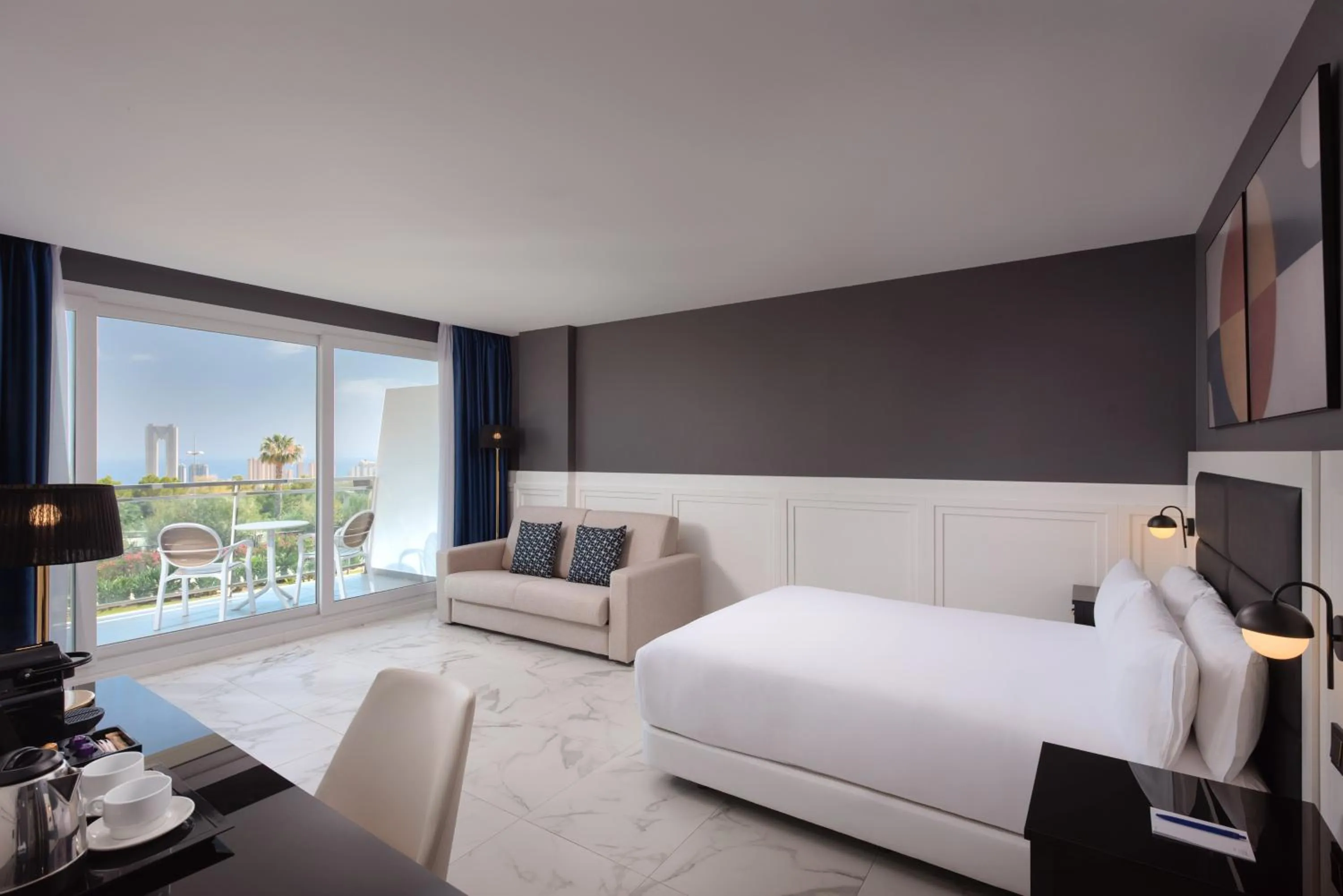 Photo of the whole room, Bed in Four Points by Sheraton Costa Blanca Resort
