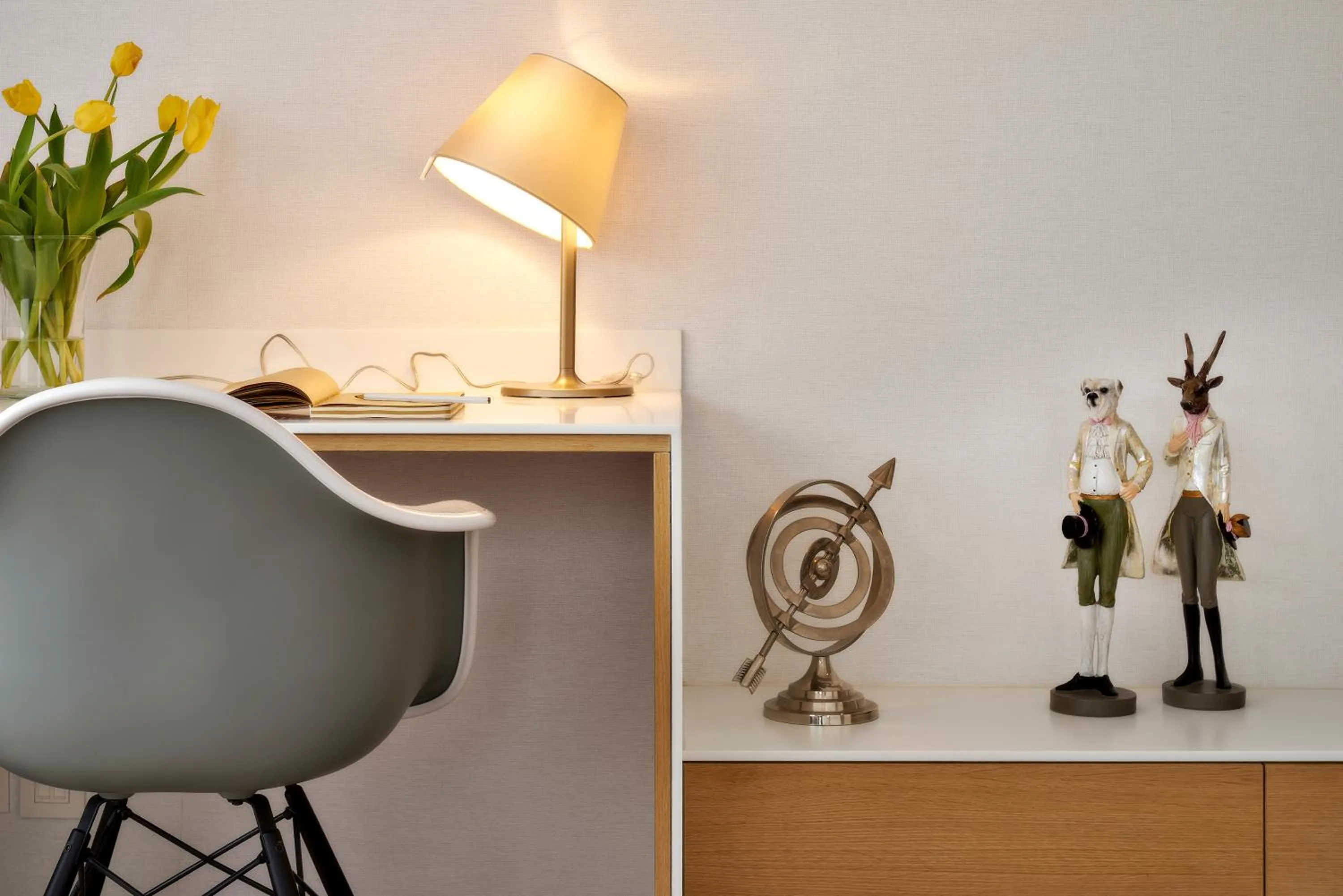 Coffee/tea facilities in ABC Hotel