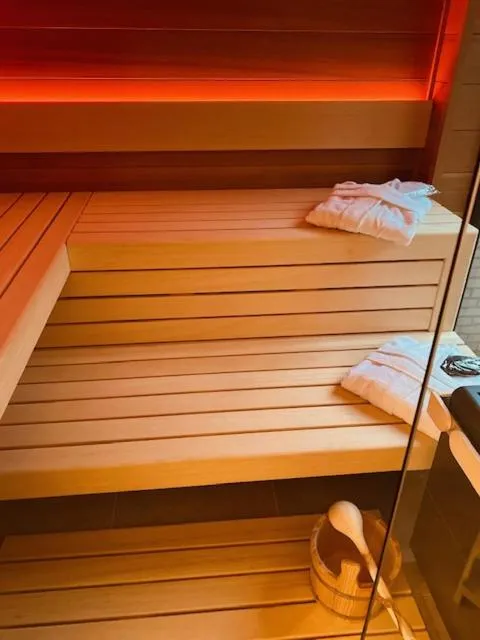 Sauna, Bed in ABC Hotel