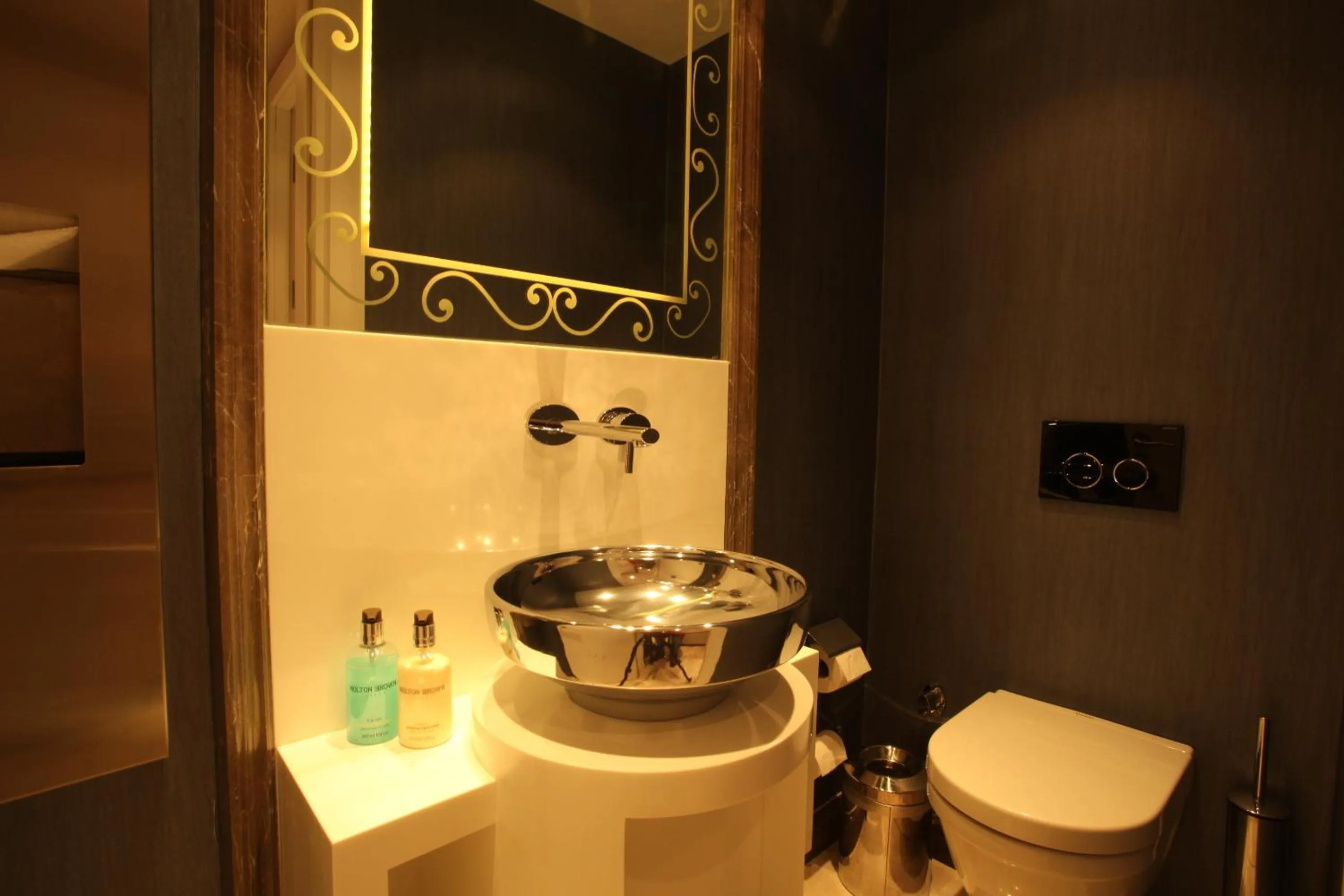 Bathroom in Hotel La Villa