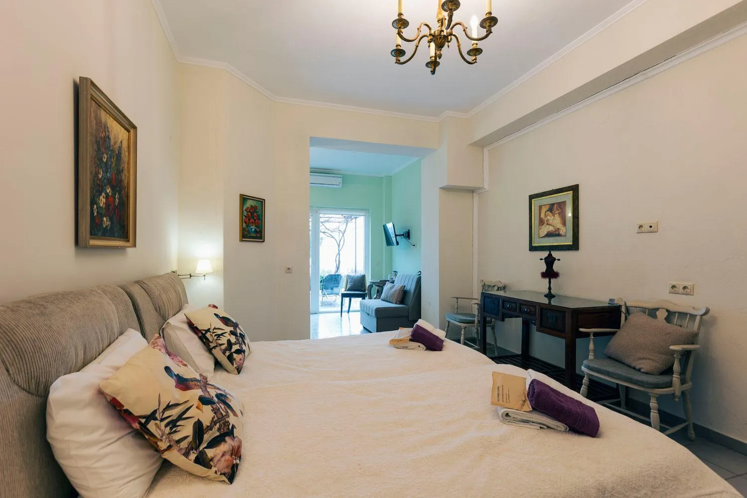 Bed in Hotel Villa Sevasti