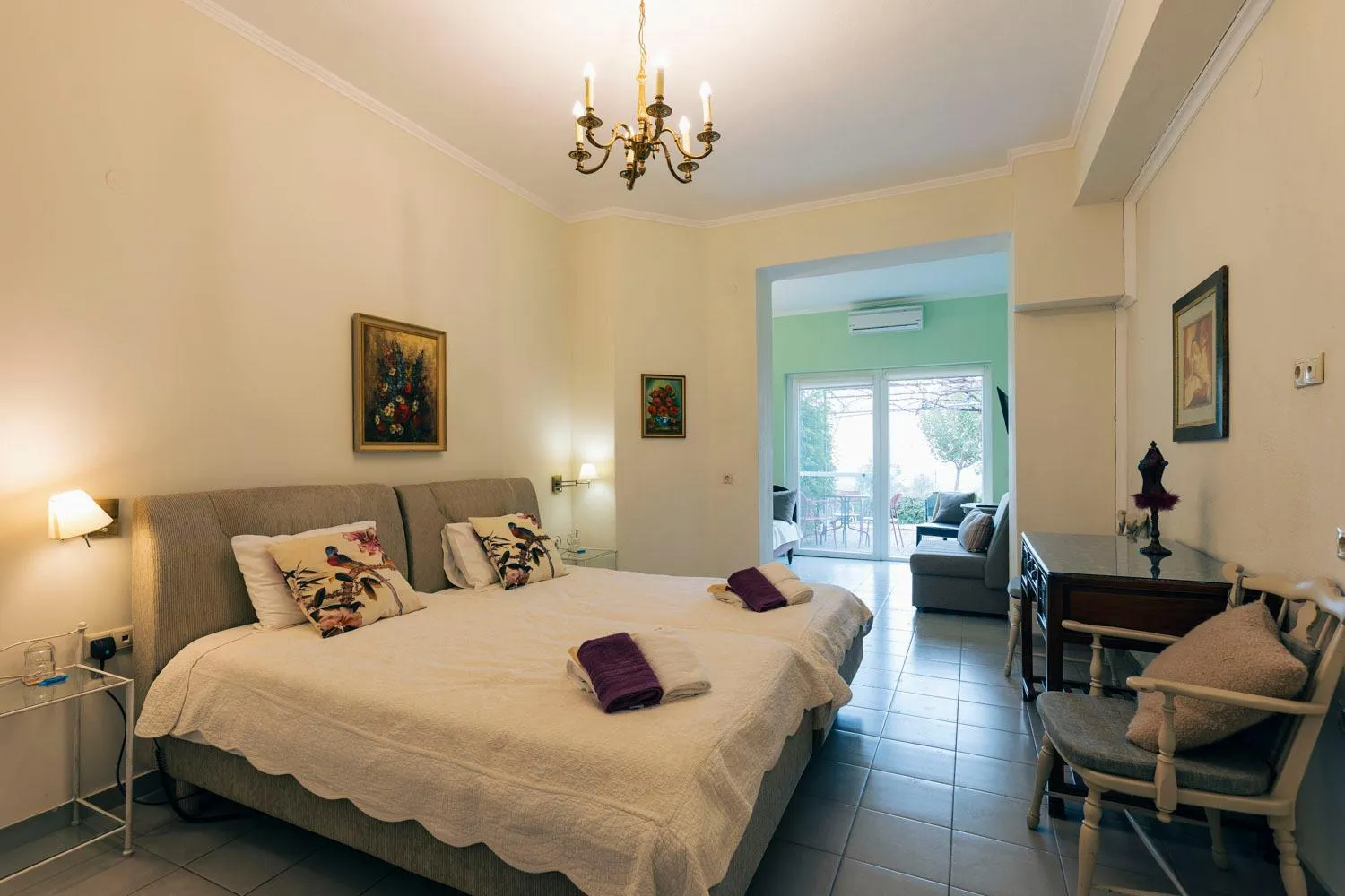 Bed in Hotel Villa Sevasti