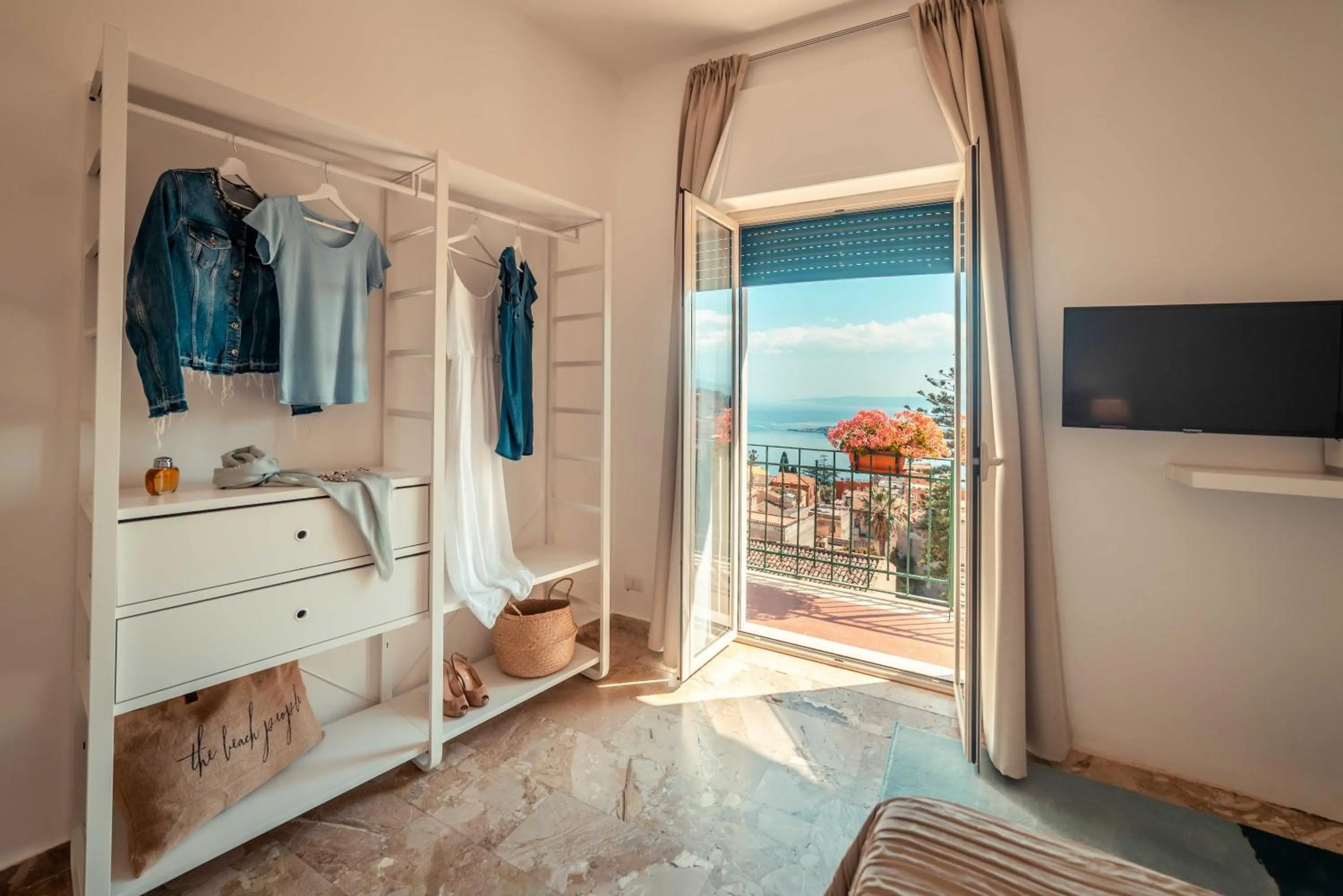 Bed in B&B Teatro Greco 39