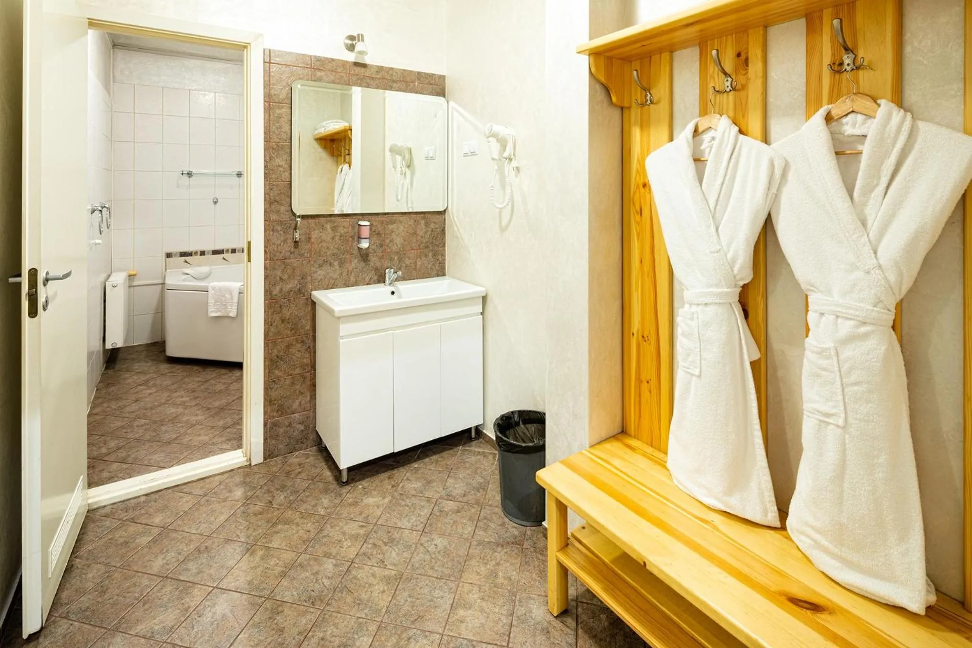 Sauna in Biplan Hotel
