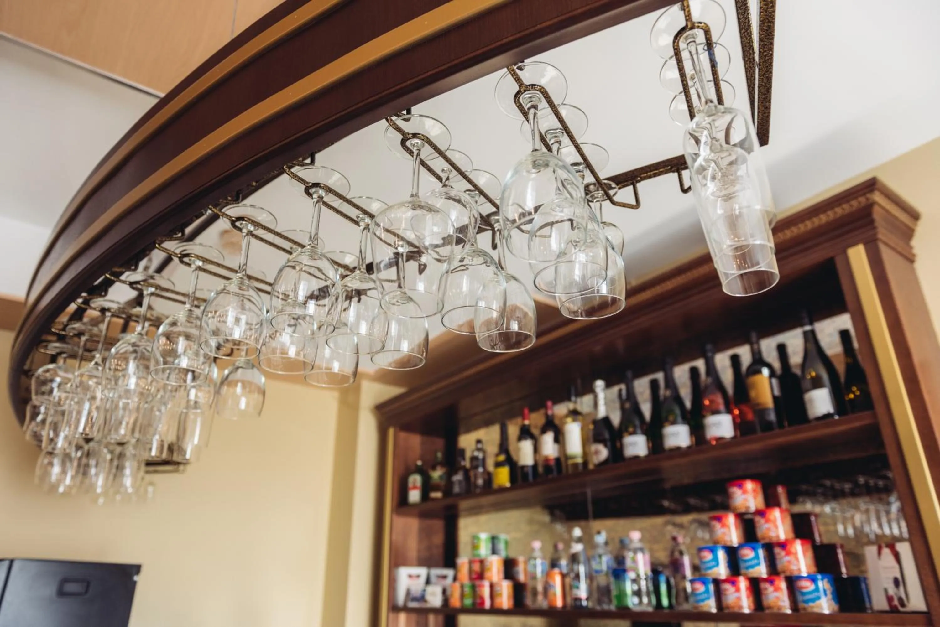 Restaurant/places to eat in Biplan Hotel