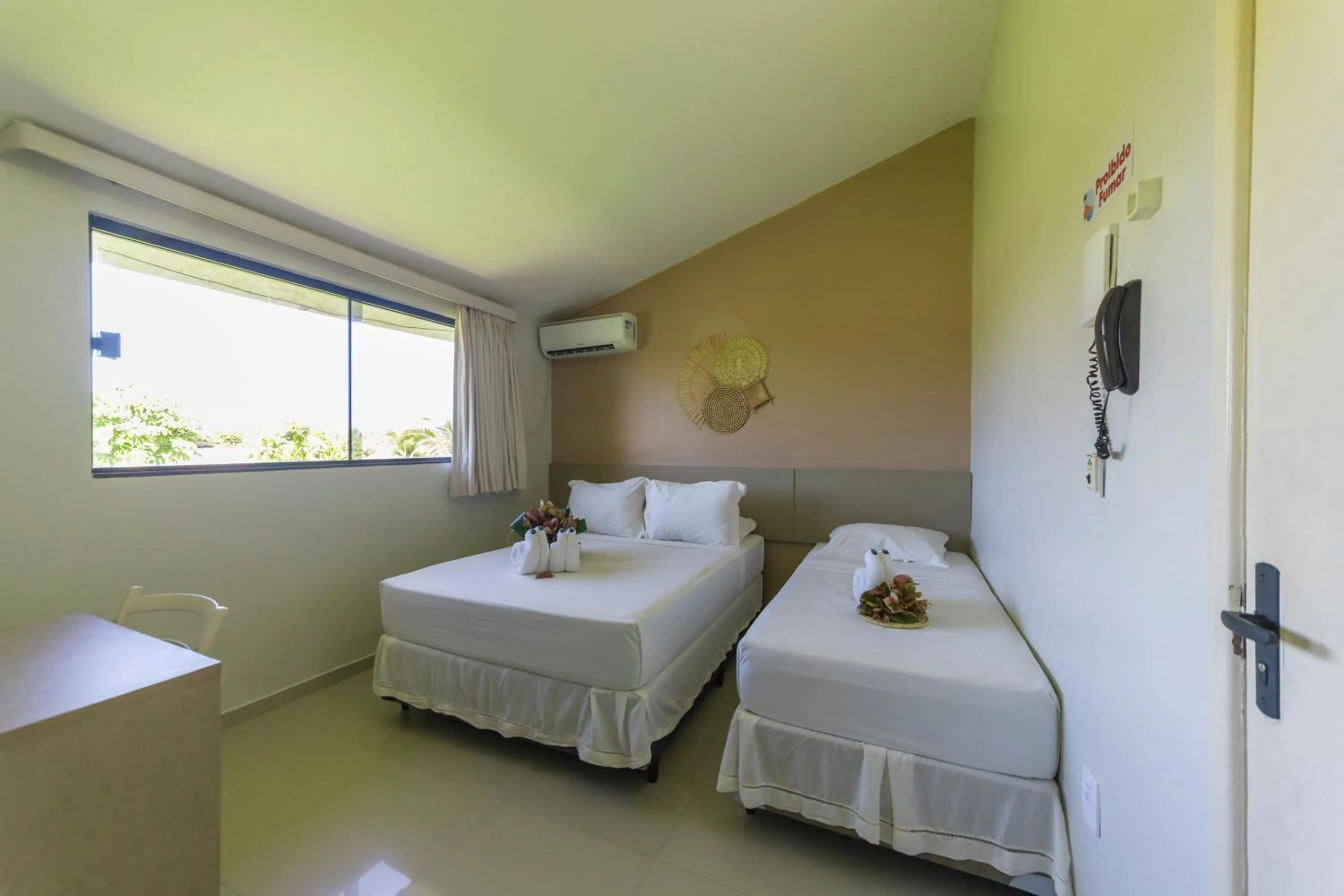 View (from property/room), Bed in Pousada Ponta de Mangue