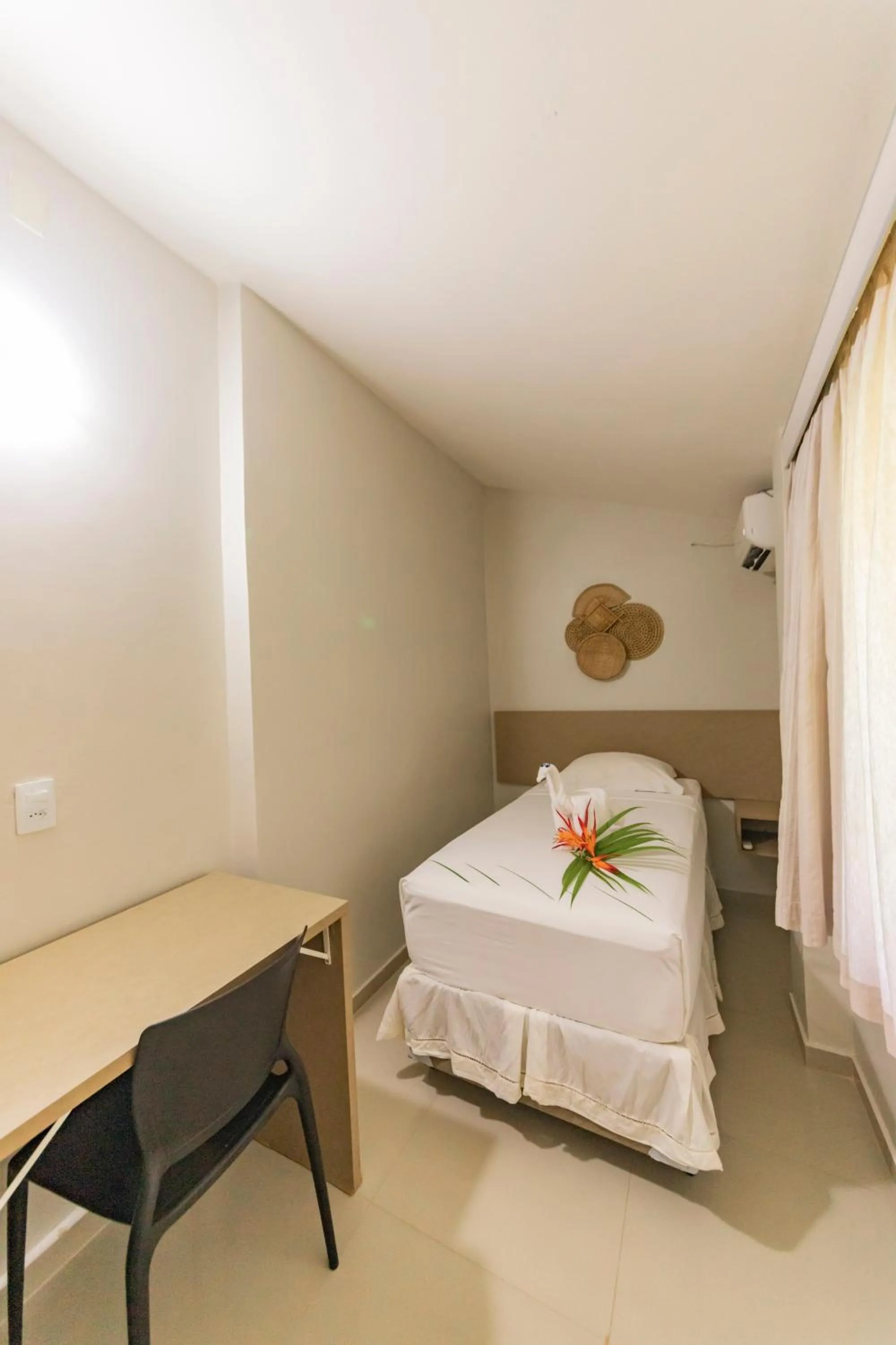 View (from property/room), Bed in Pousada Ponta de Mangue