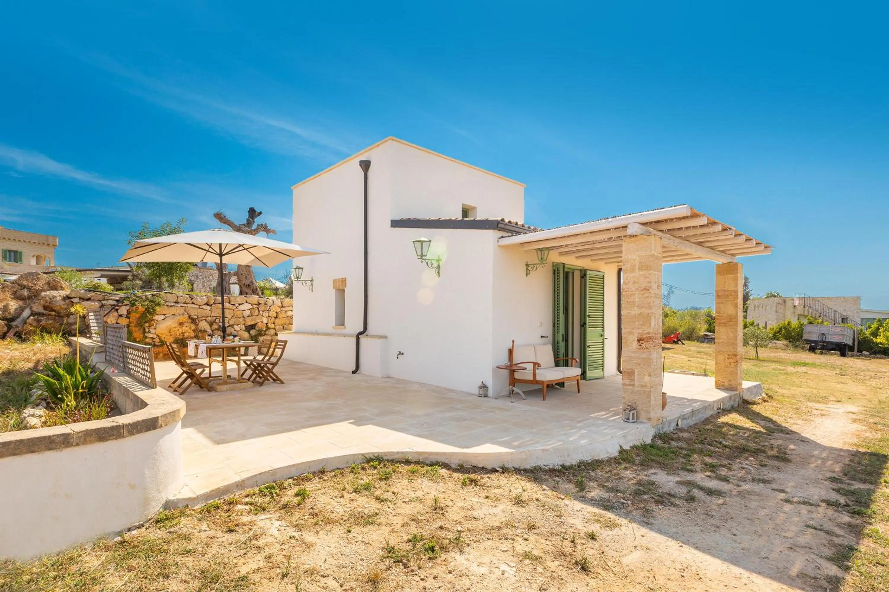 Property building in Casale de li Canti