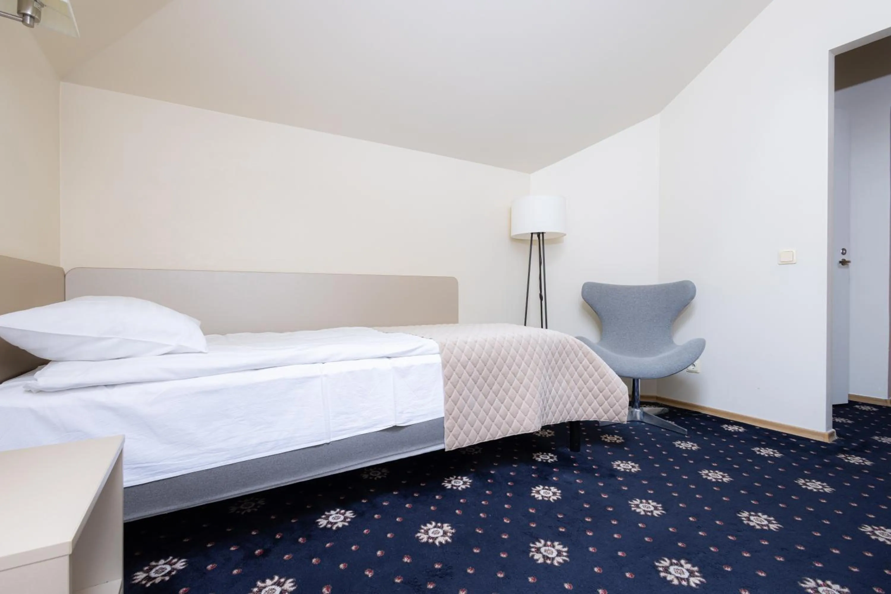 Bed in Hotel Felicia