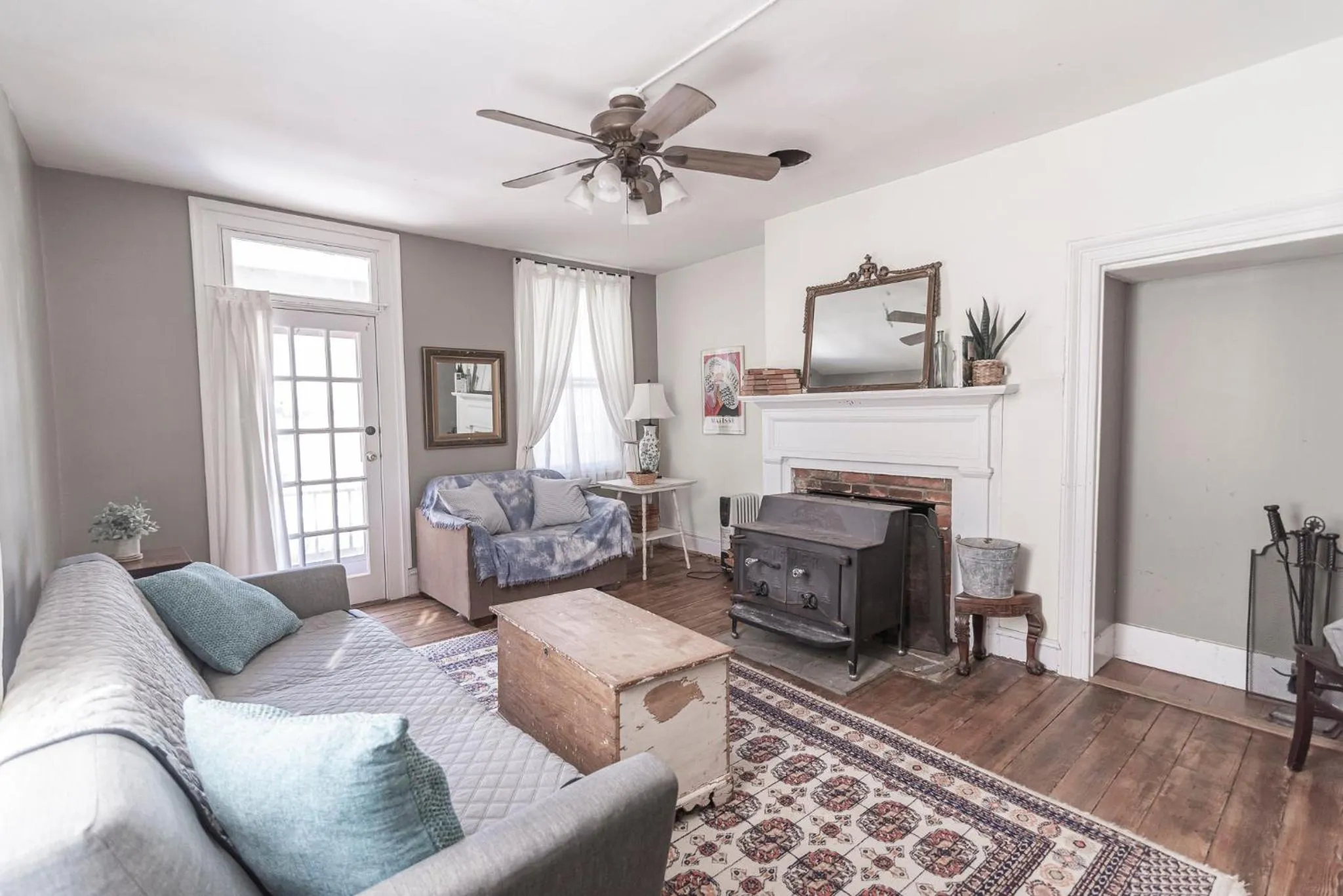Living room in Armory Quarters B