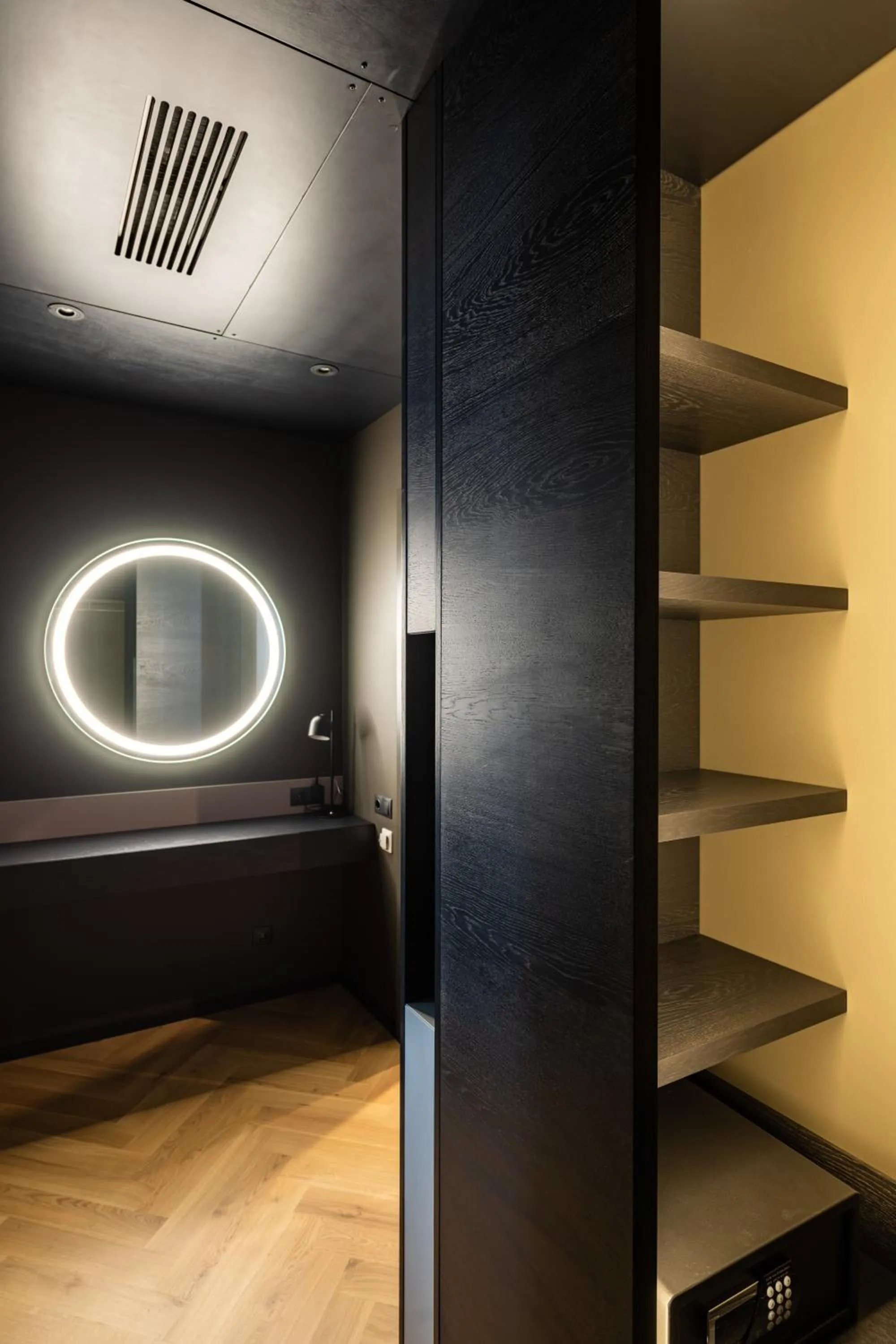 Maestro Design Hotel