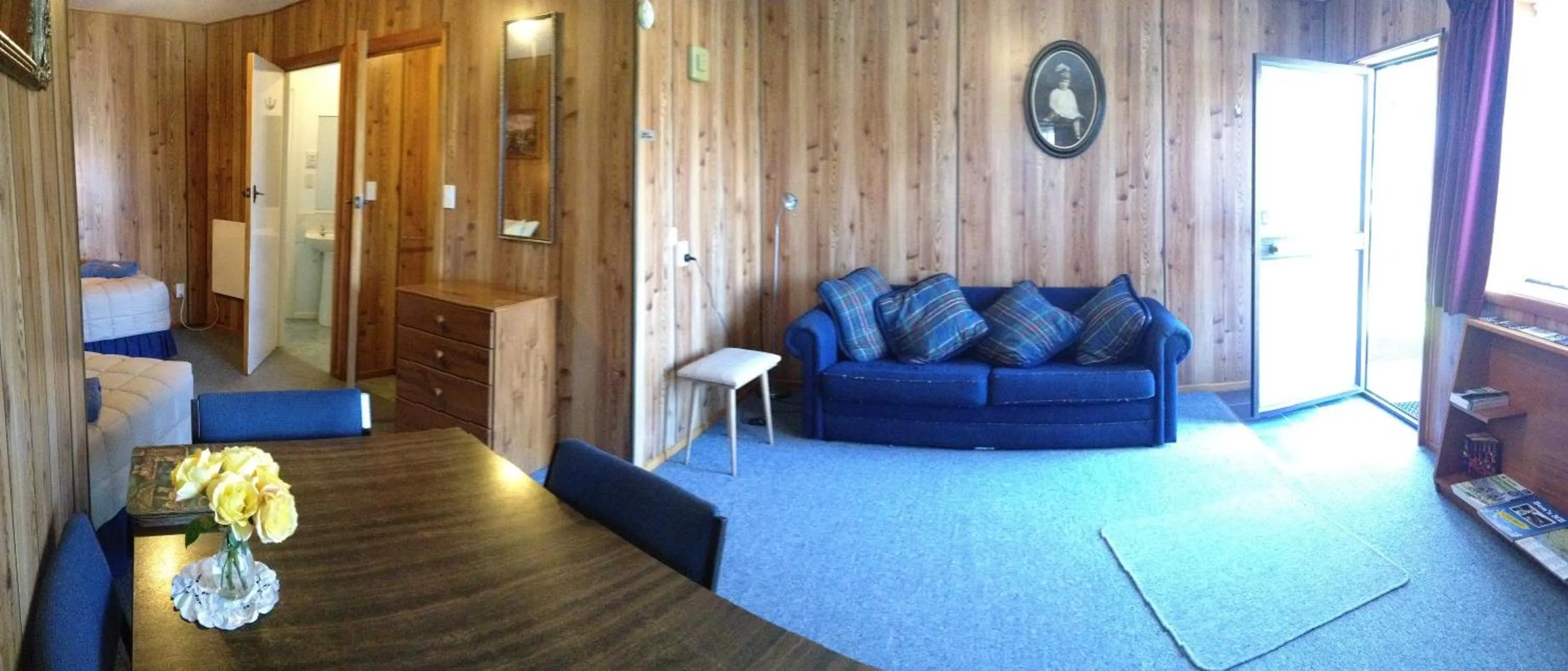 Day in Owaka Lodge Motel