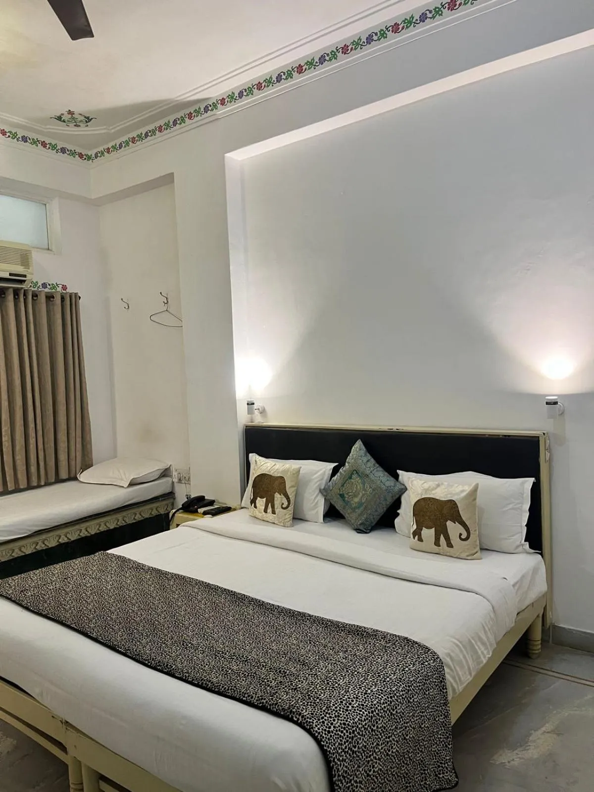 Bed in Hotel The Tiger