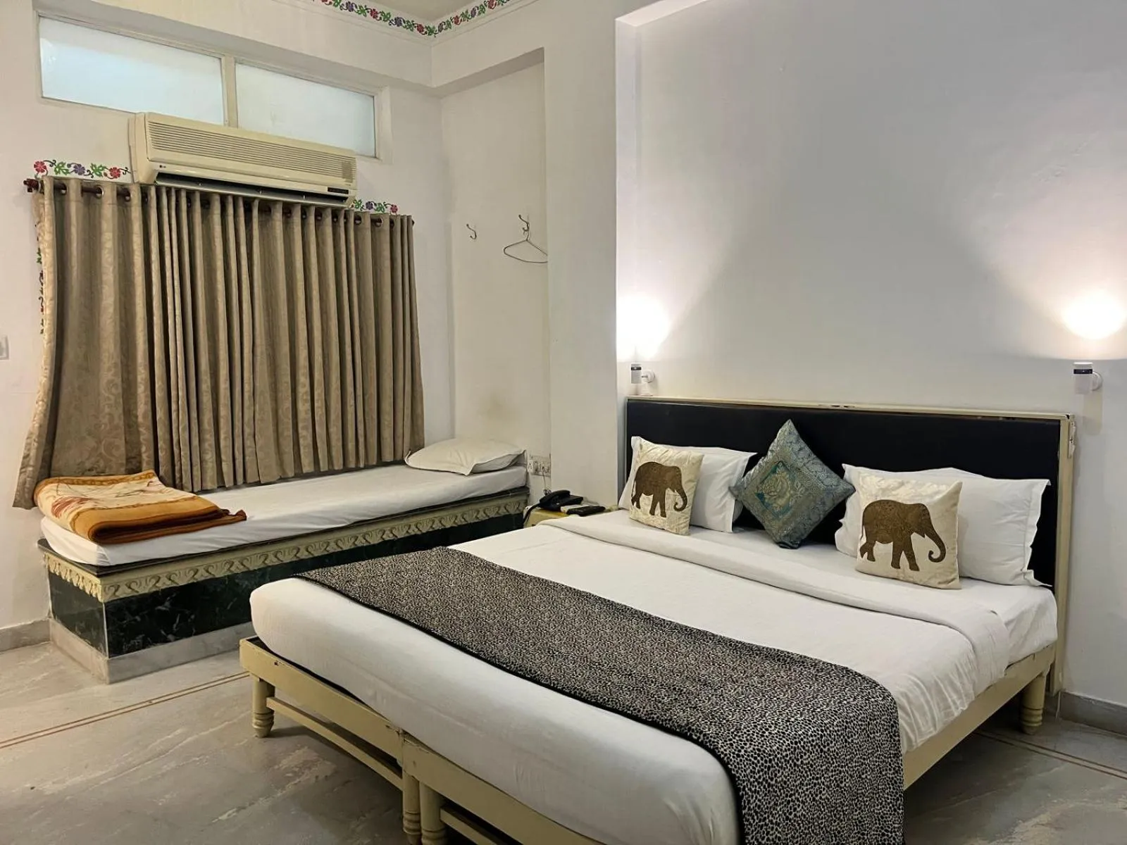 Bed in Hotel The Tiger