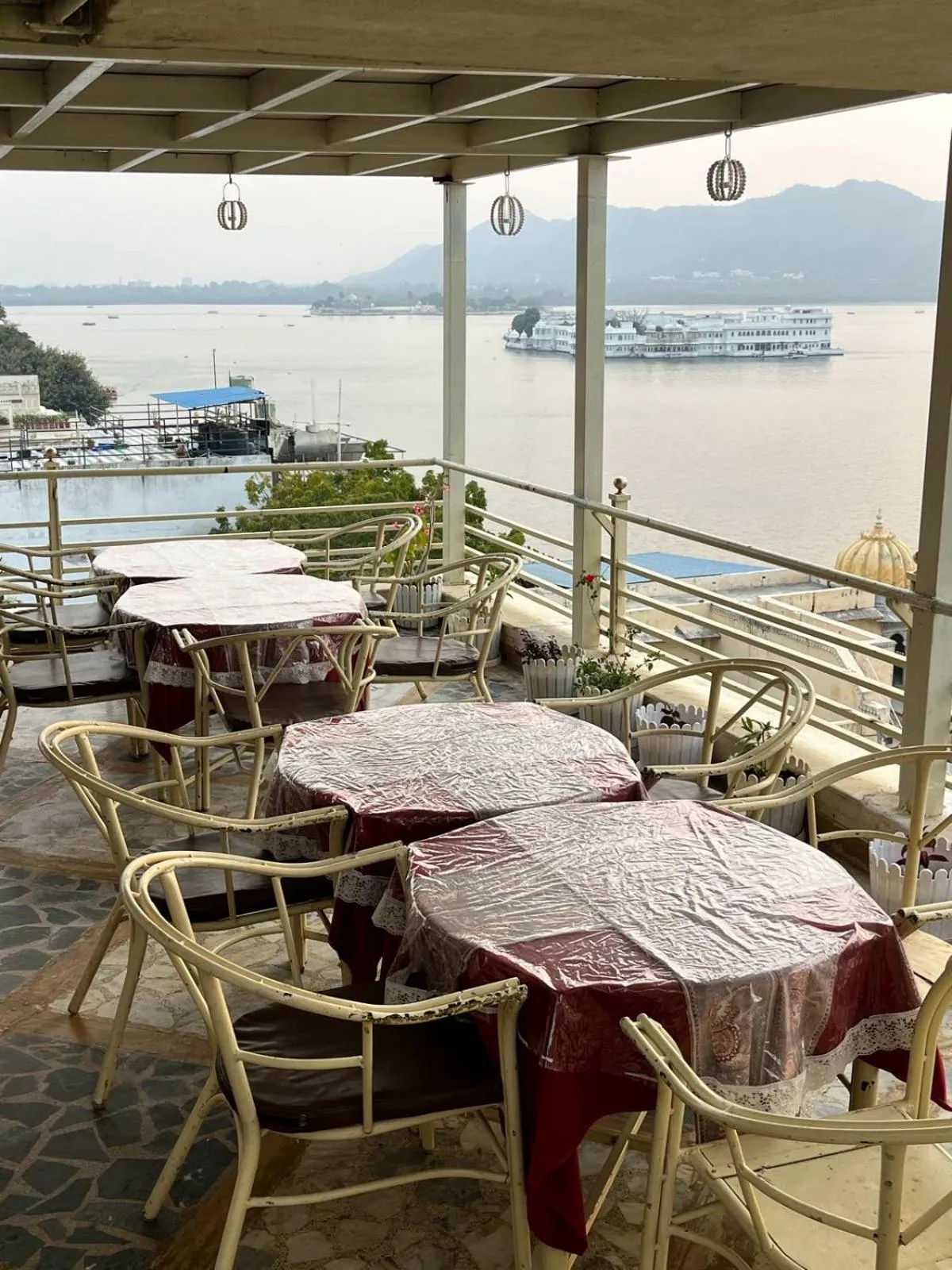 Restaurant/places to eat in Hotel The Tiger