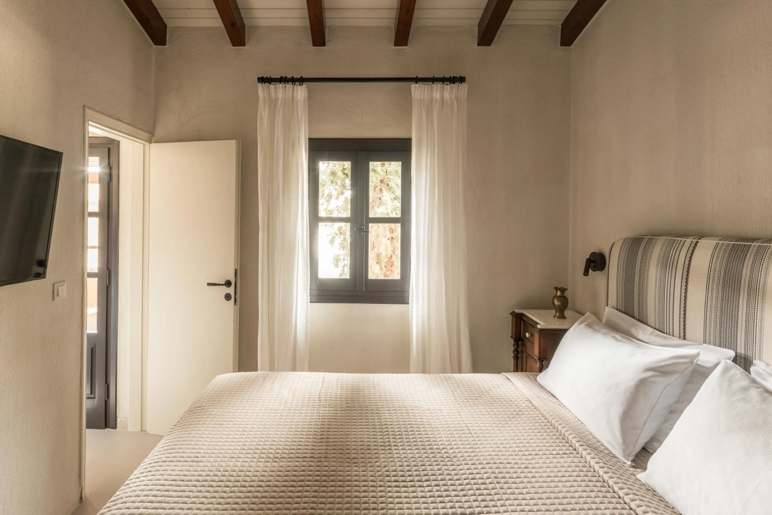 Bed in Koutouloufari Village Holiday Club