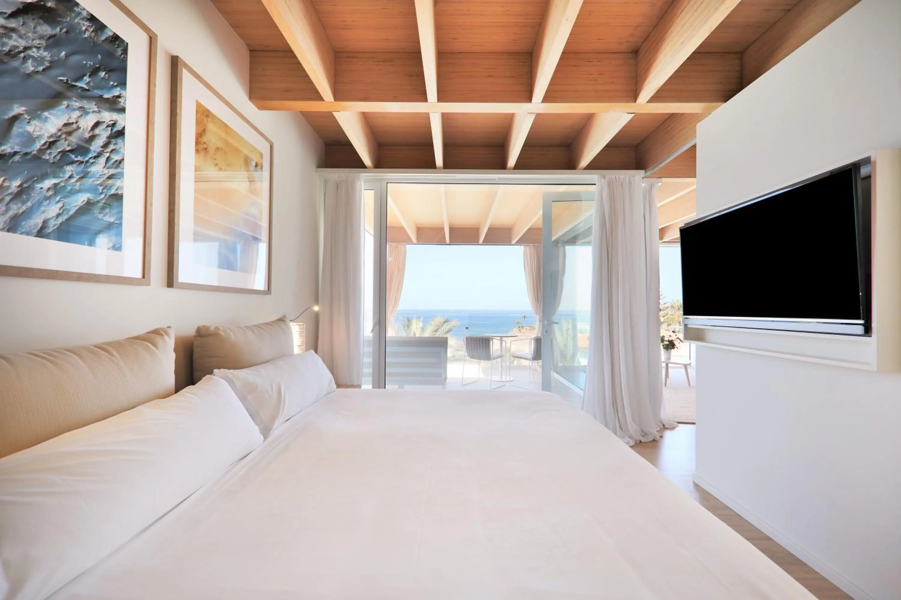 Bedroom, Bed in JOIA Salomé by Iberostar -Adults Only