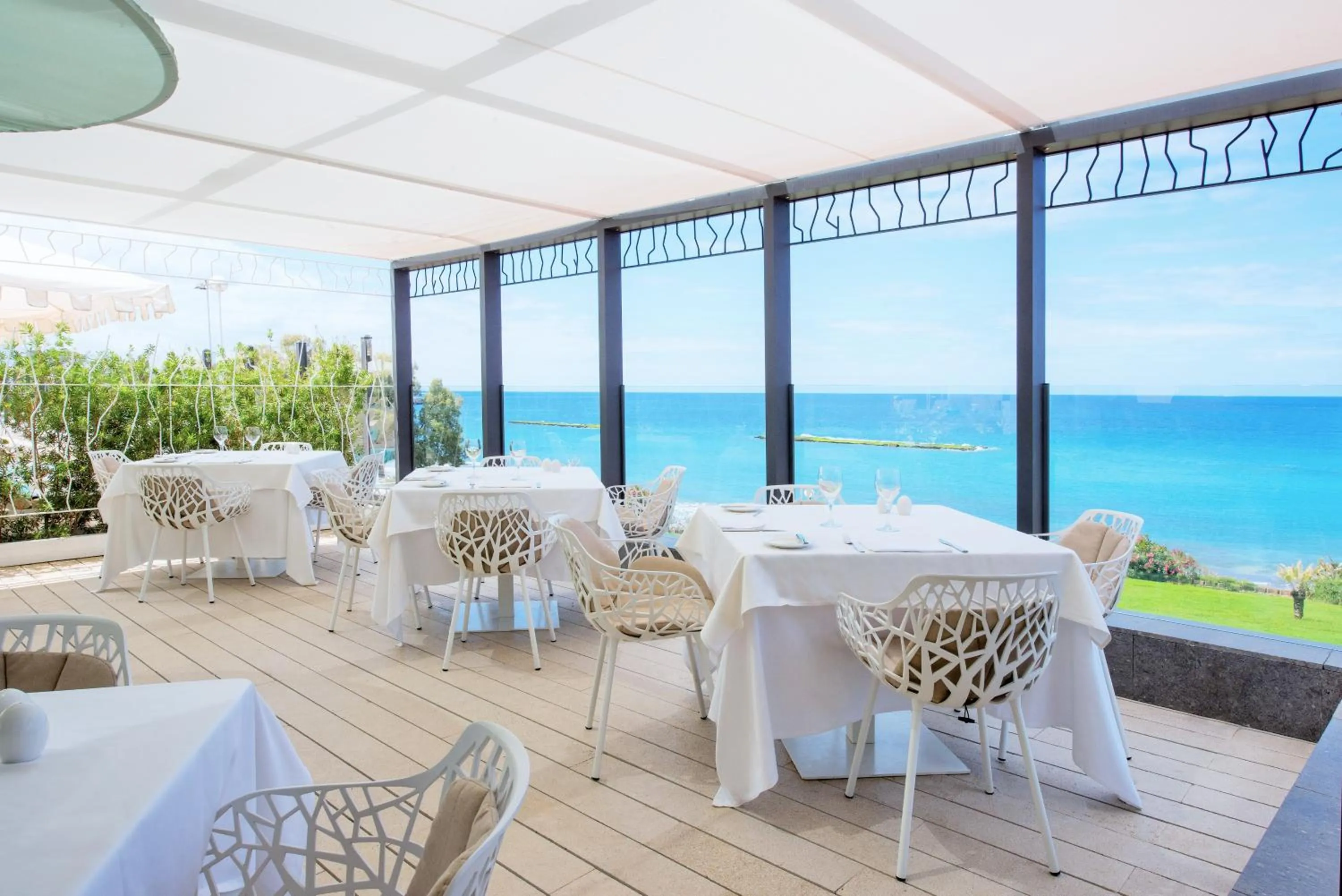 Restaurant/places to eat in JOIA Salomé by Iberostar -Adults Only