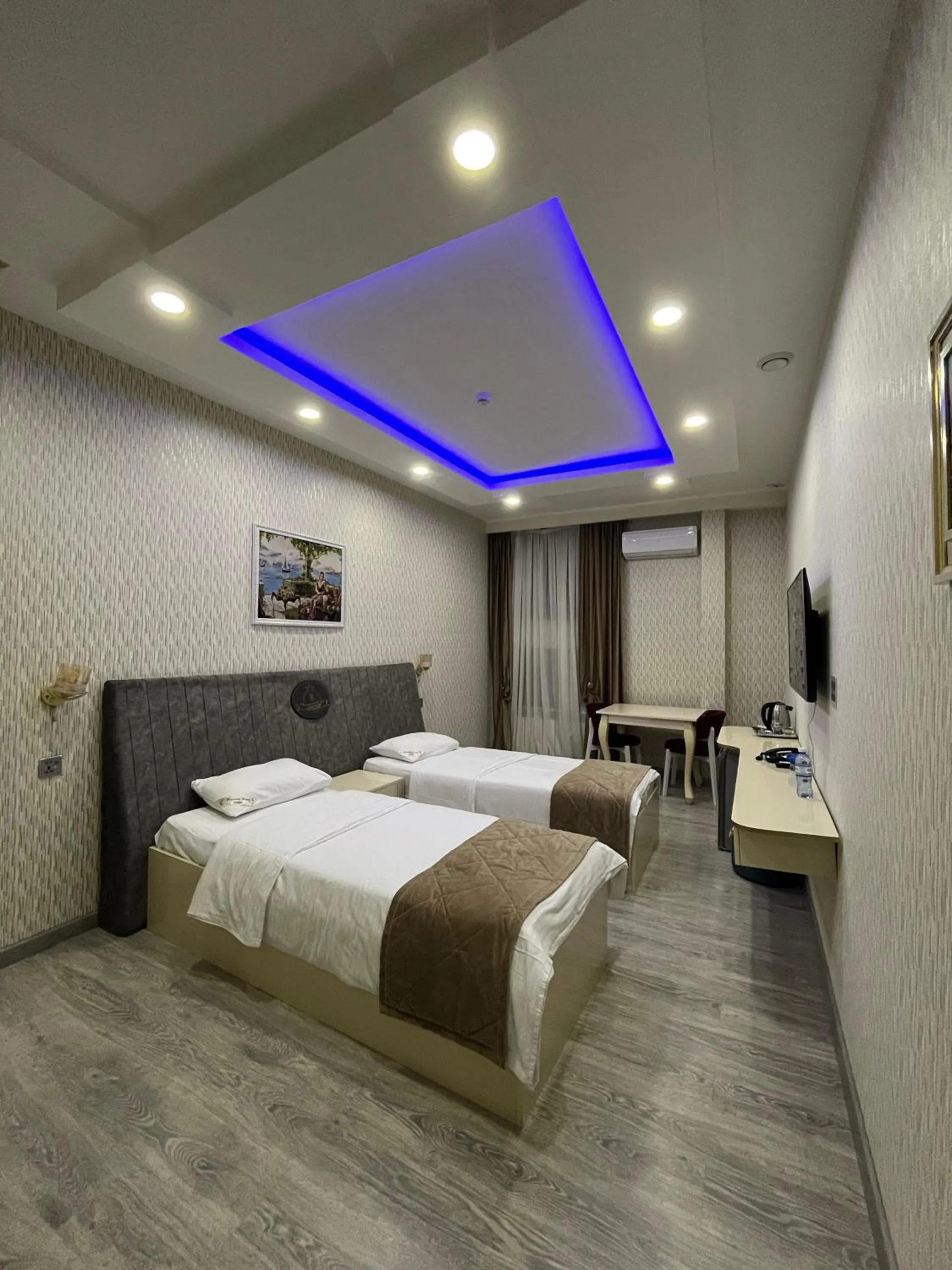 Deluxe Room in Starway Hotel