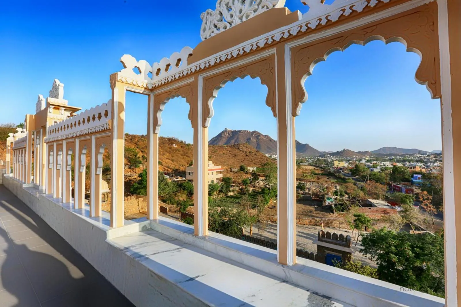 City view in Fateh Niwas by Fateh Collection