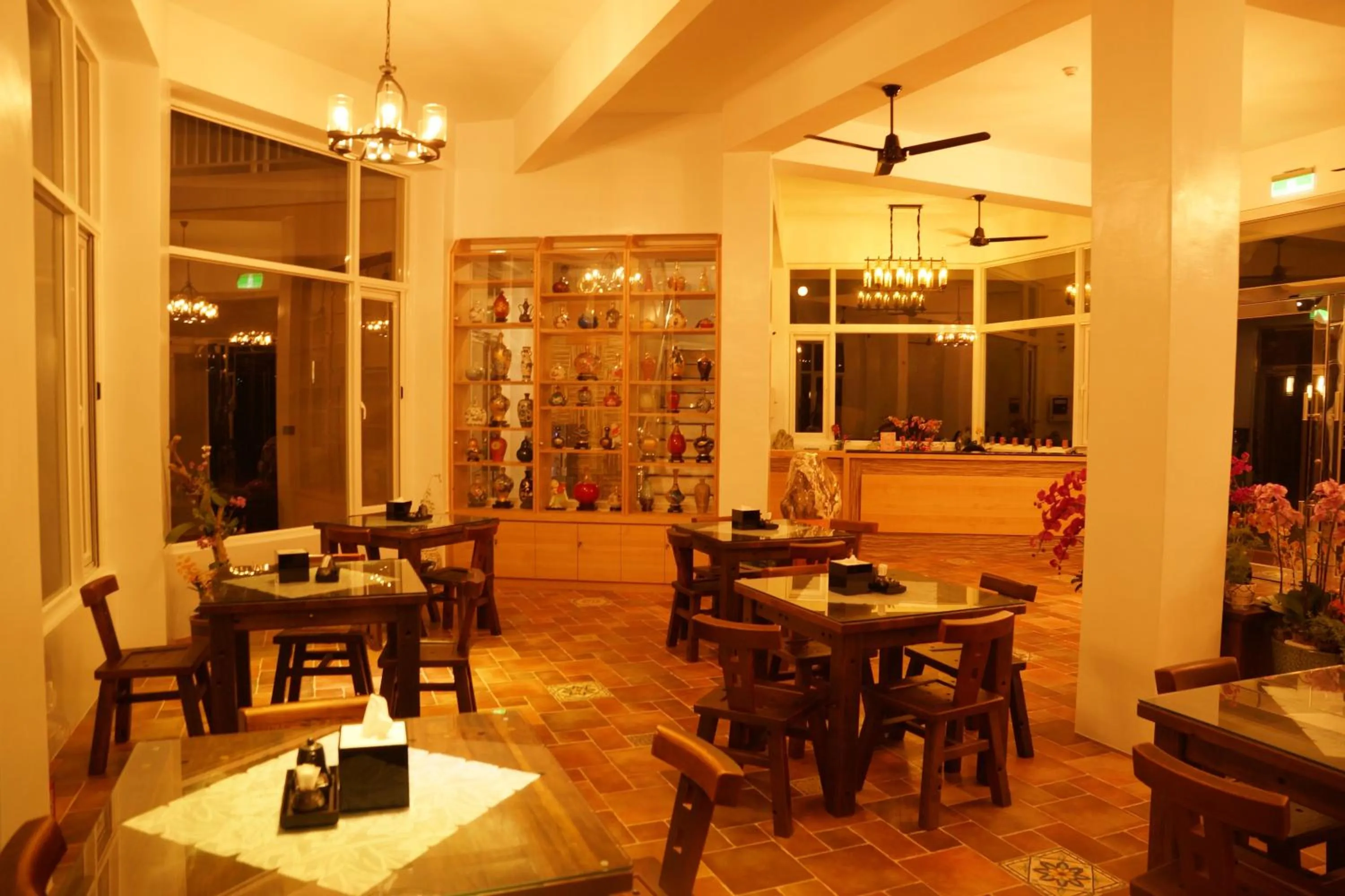 Property building in Coral B&B