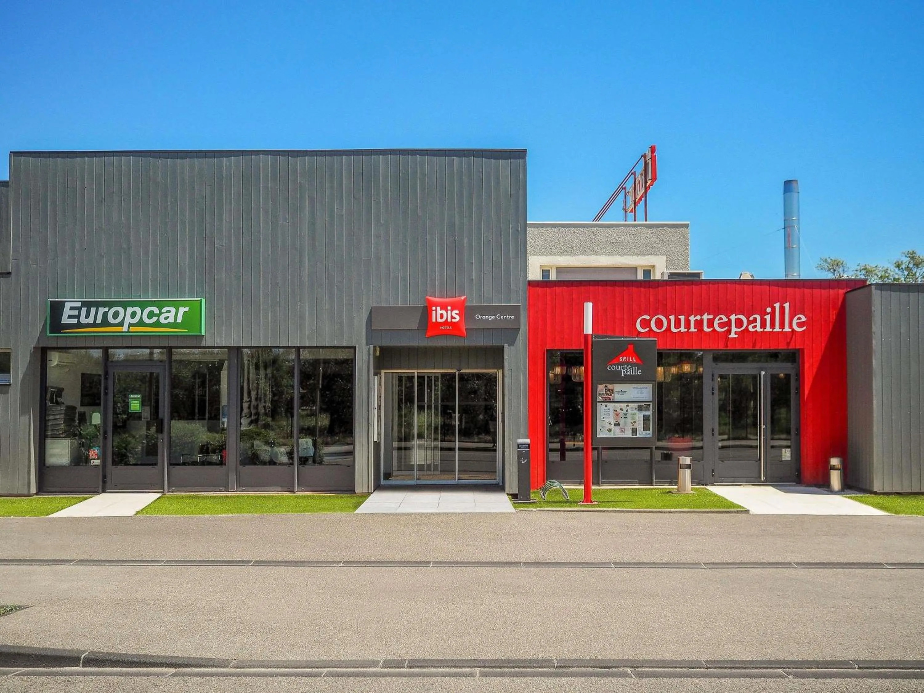 Restaurant/places to eat in ibis Orange Centre Echangeur A7 A9