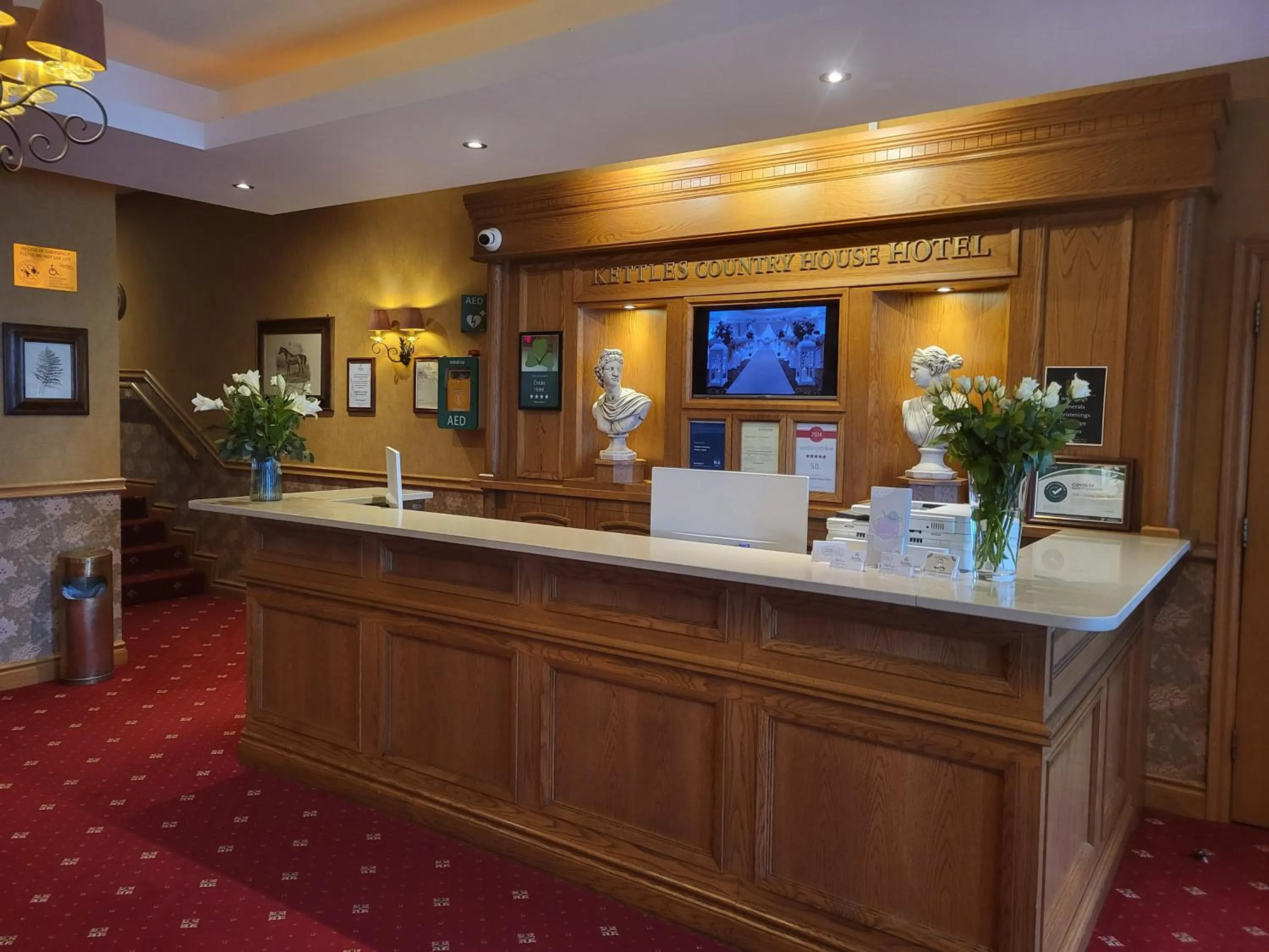 Lobby or reception in Kettles Country House Hotel