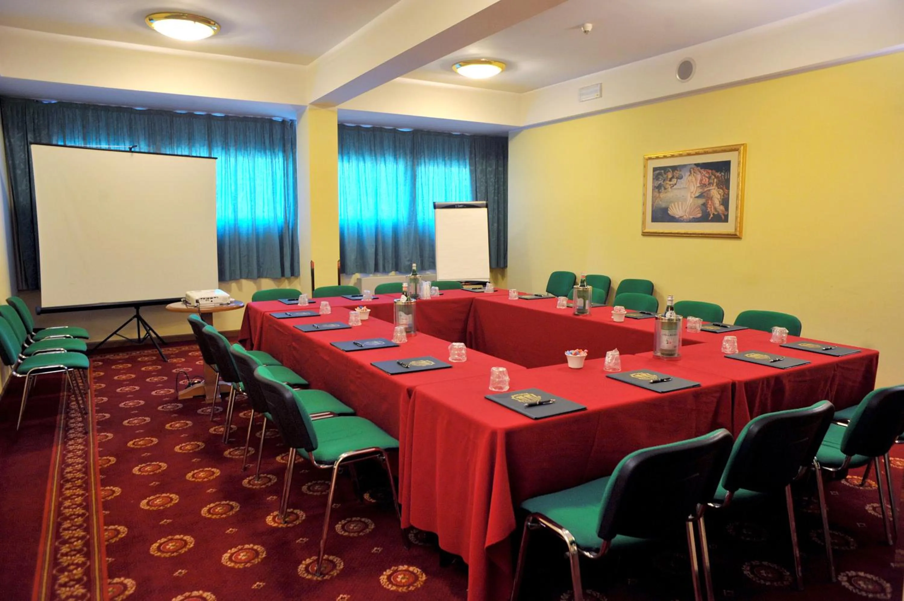 Meeting/conference room in Santa Barbara Hotel